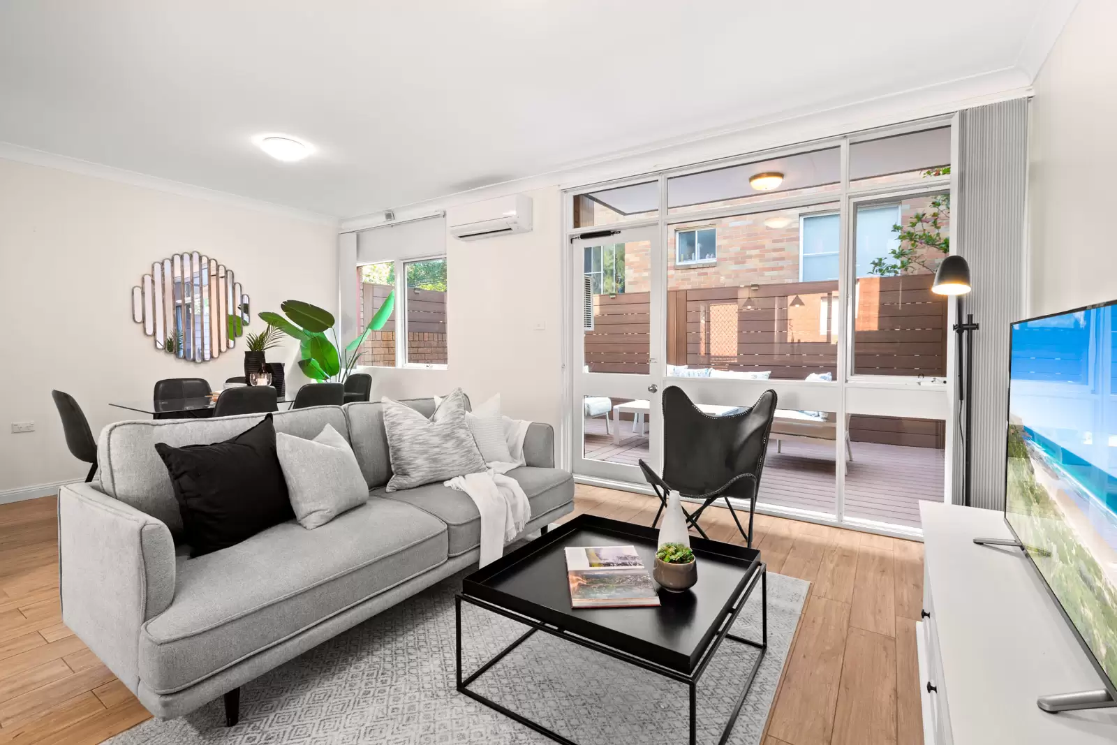1/6 Pearson Street, Gladesville Sold by Cassidy Real Estate - image 1