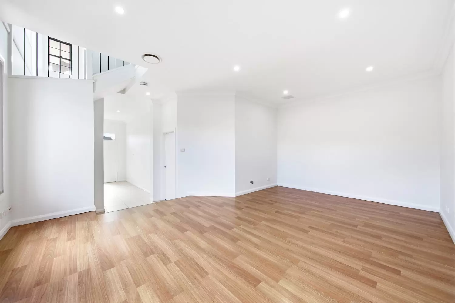 34 Simpson Street, Dundas Valley Leased by Cassidy Real Estate - image 1