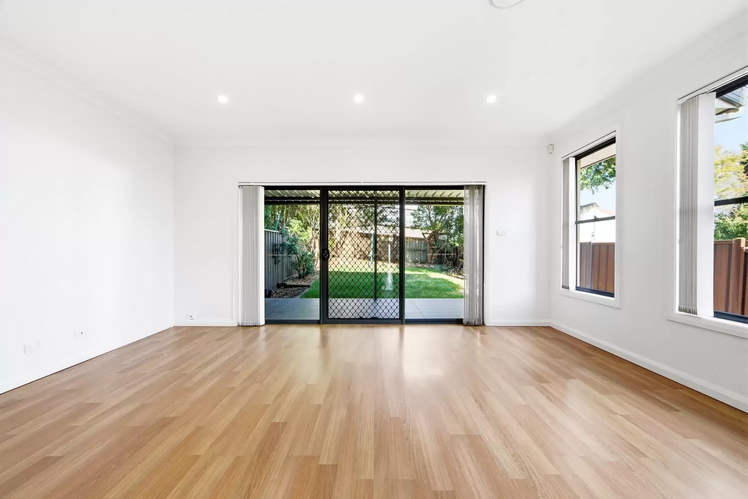 34 Simpson Street, Dundas Valley Leased by Cassidy Real Estate - image 1