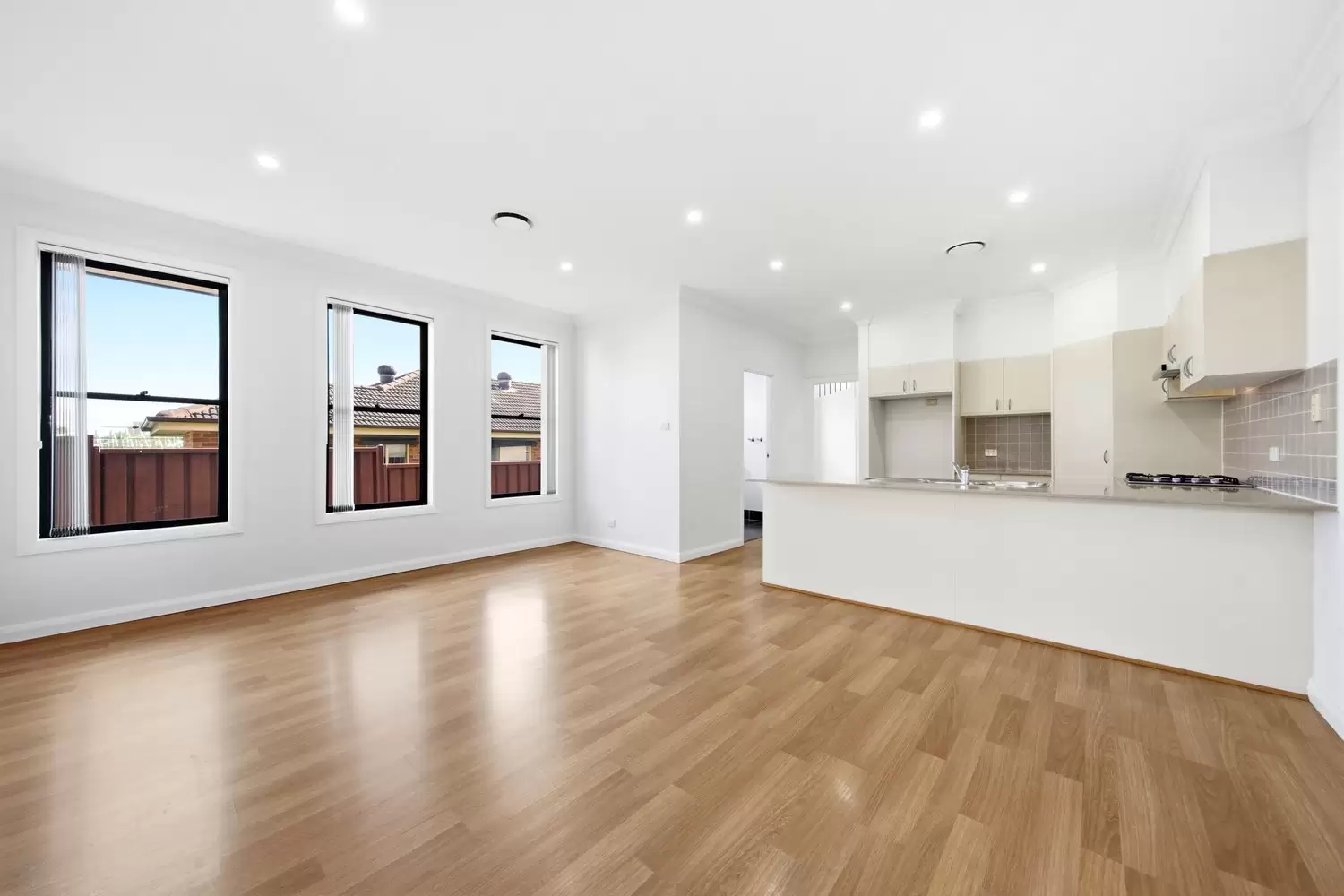 34 Simpson Street, Dundas Valley Leased by Cassidy Real Estate - image 1
