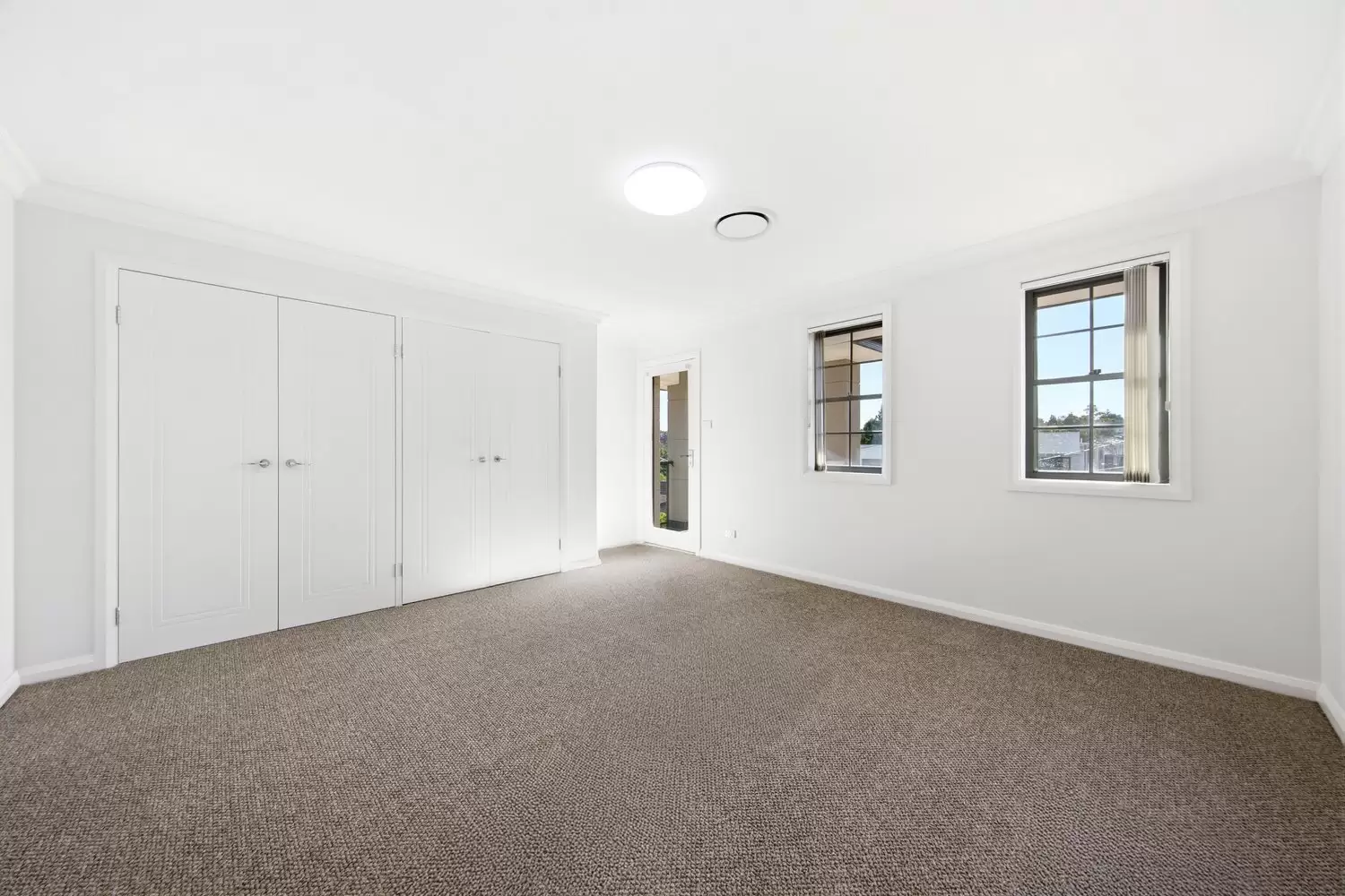 34 Simpson Street, Dundas Valley Leased by Cassidy Real Estate - image 1