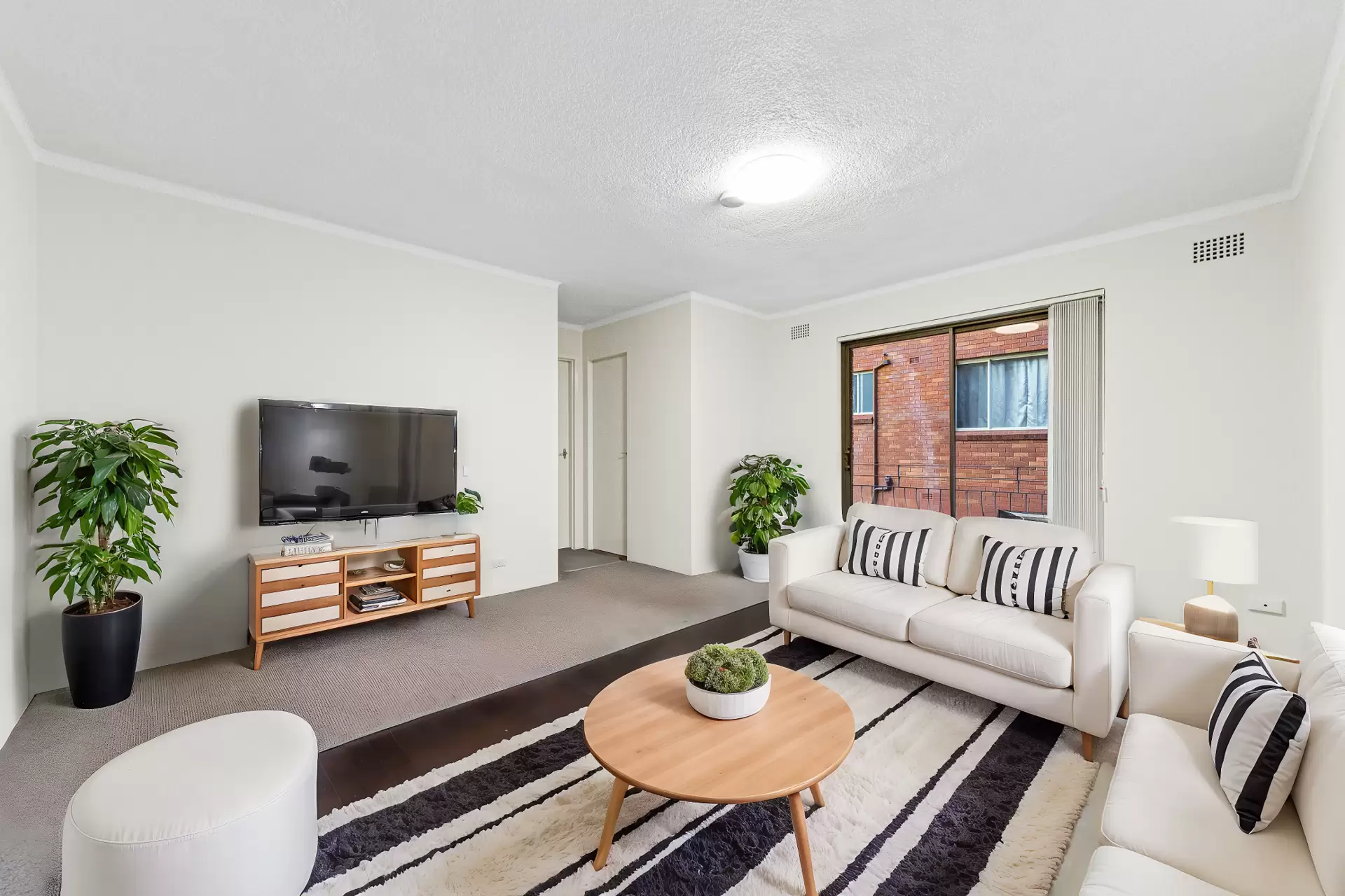 10/16 Linsley Street, Gladesville Leased by Cassidy Real Estate - image 1