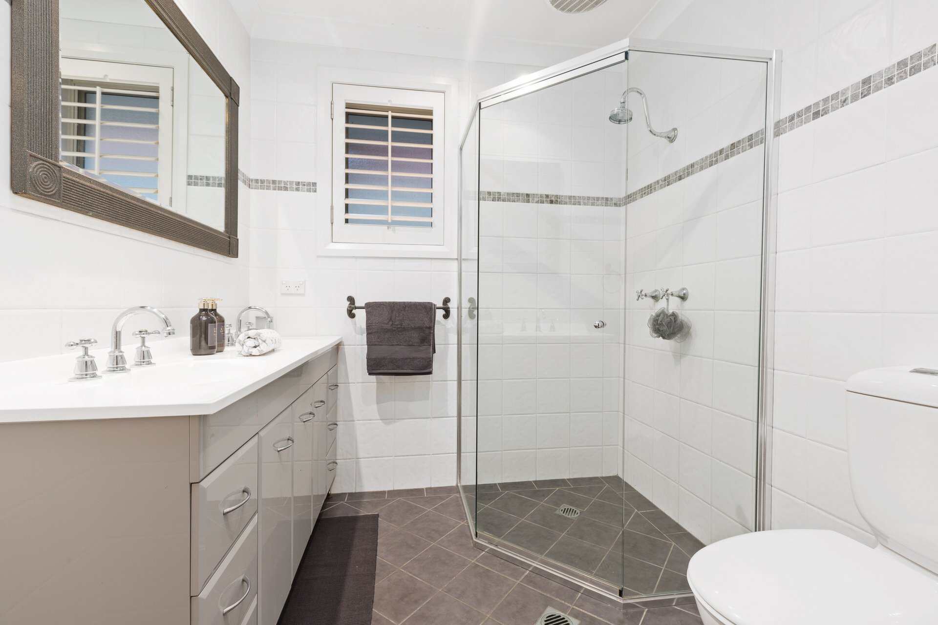27 Norwood Avenue, Beecroft Sold by Cassidy Real Estate - image 1