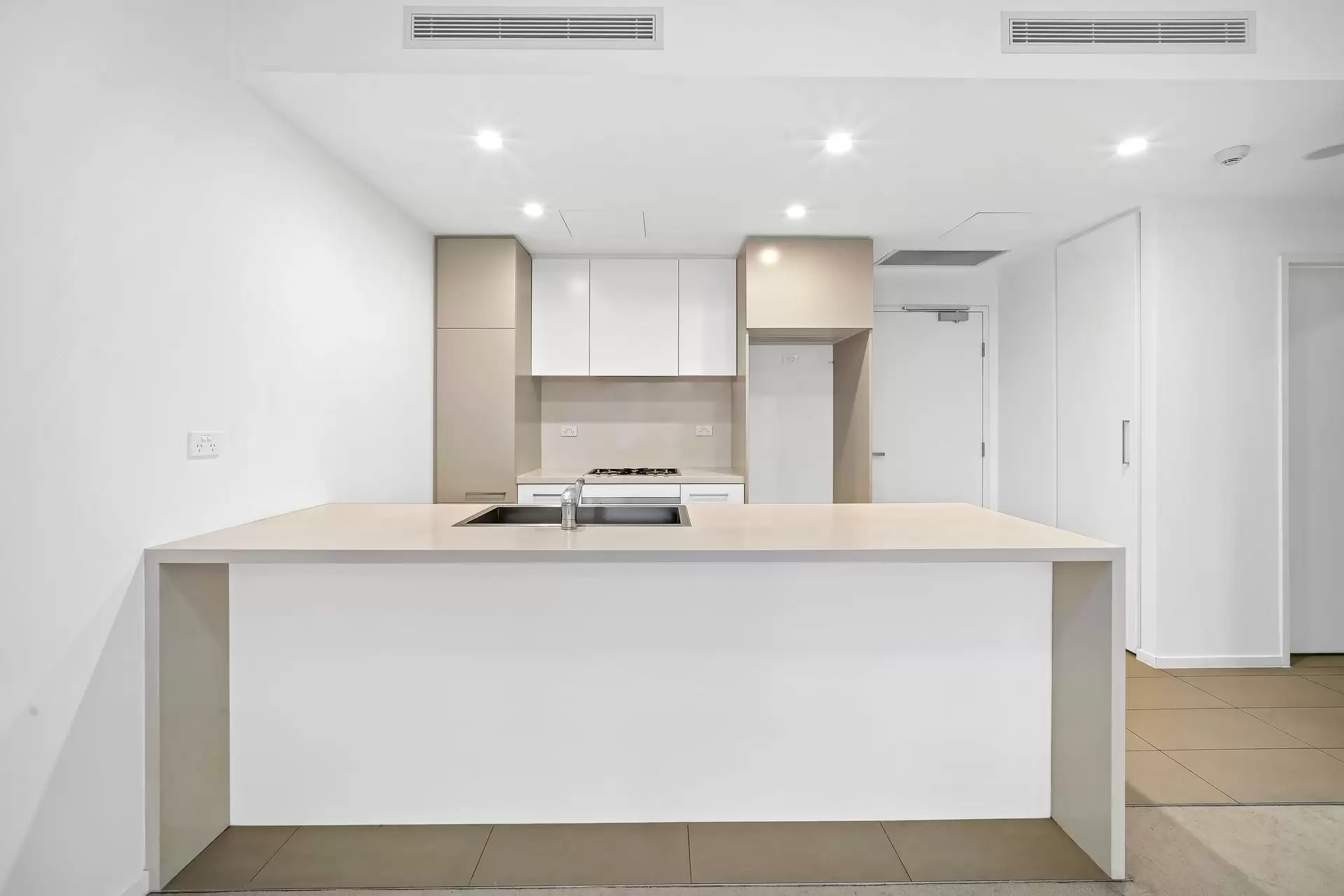 203/8 Avondale Way, Eastwood Leased by Cassidy Real Estate - image 1