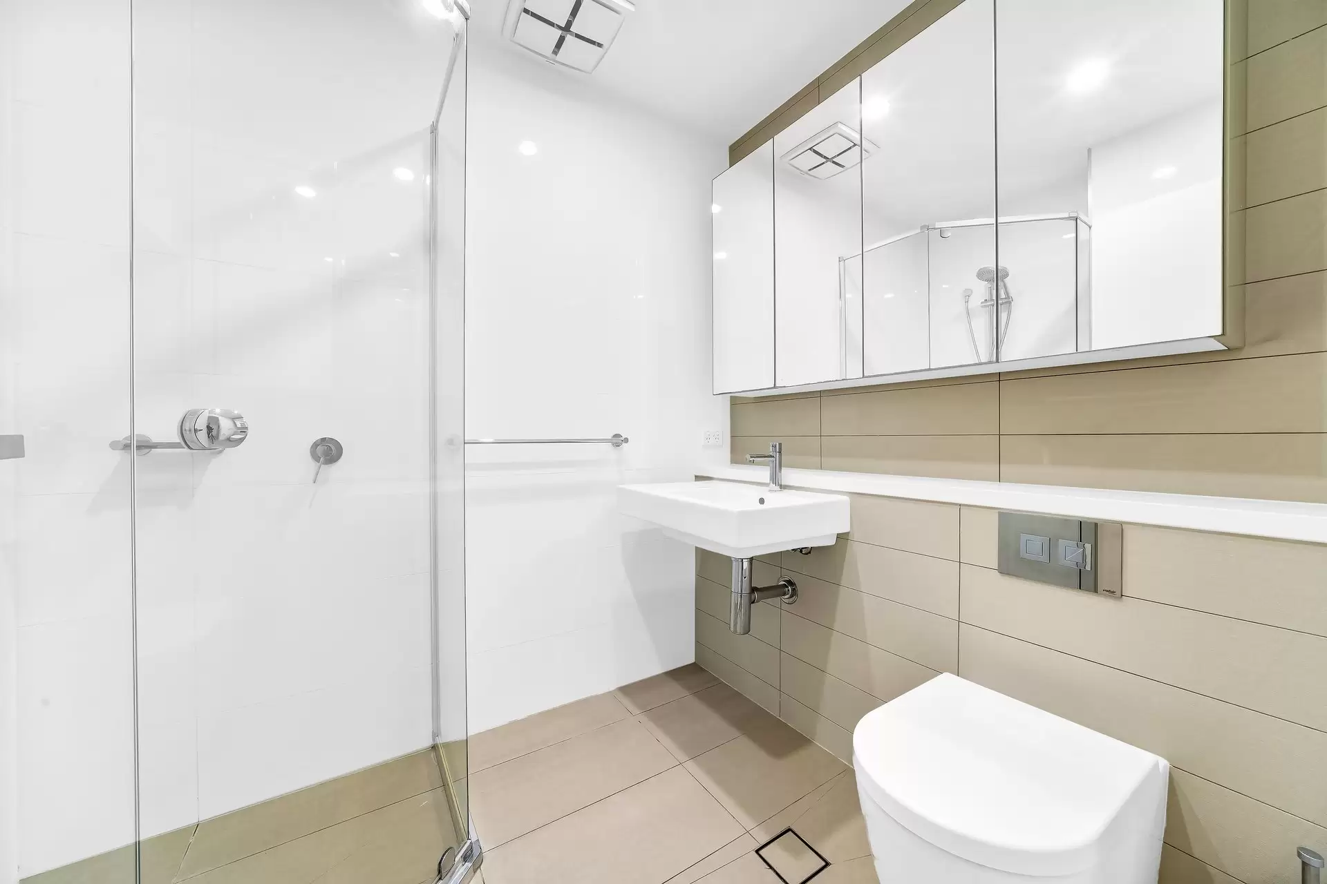 203/8 Avondale Way, Eastwood Leased by Cassidy Real Estate - image 1