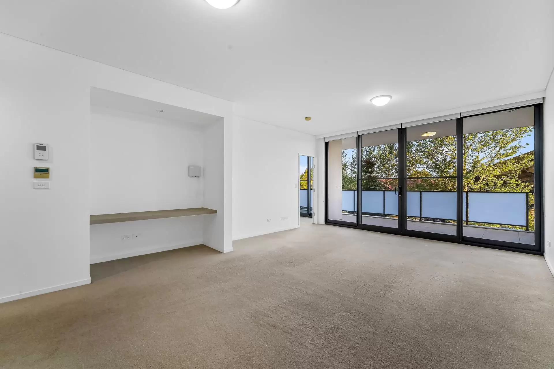 203/8 Avondale Way, Eastwood Leased by Cassidy Real Estate - image 1