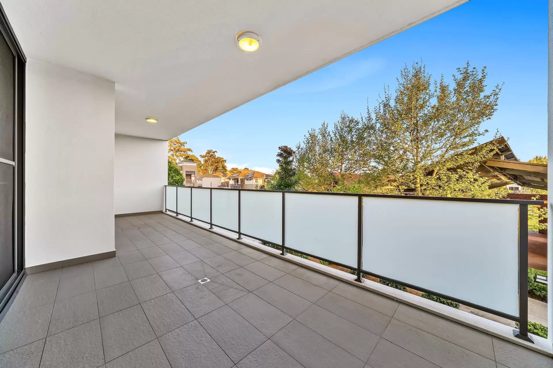 203/8 Avondale Way, Eastwood Leased by Cassidy Real Estate - image 1