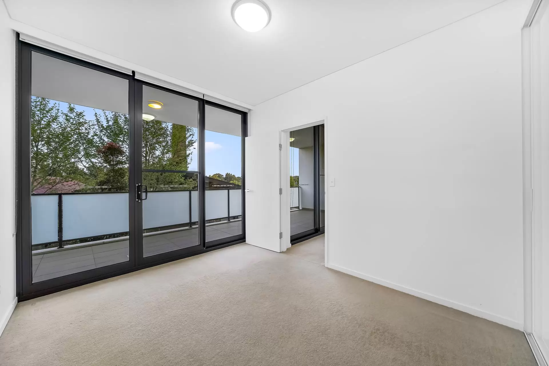 203/8 Avondale Way, Eastwood Leased by Cassidy Real Estate - image 1