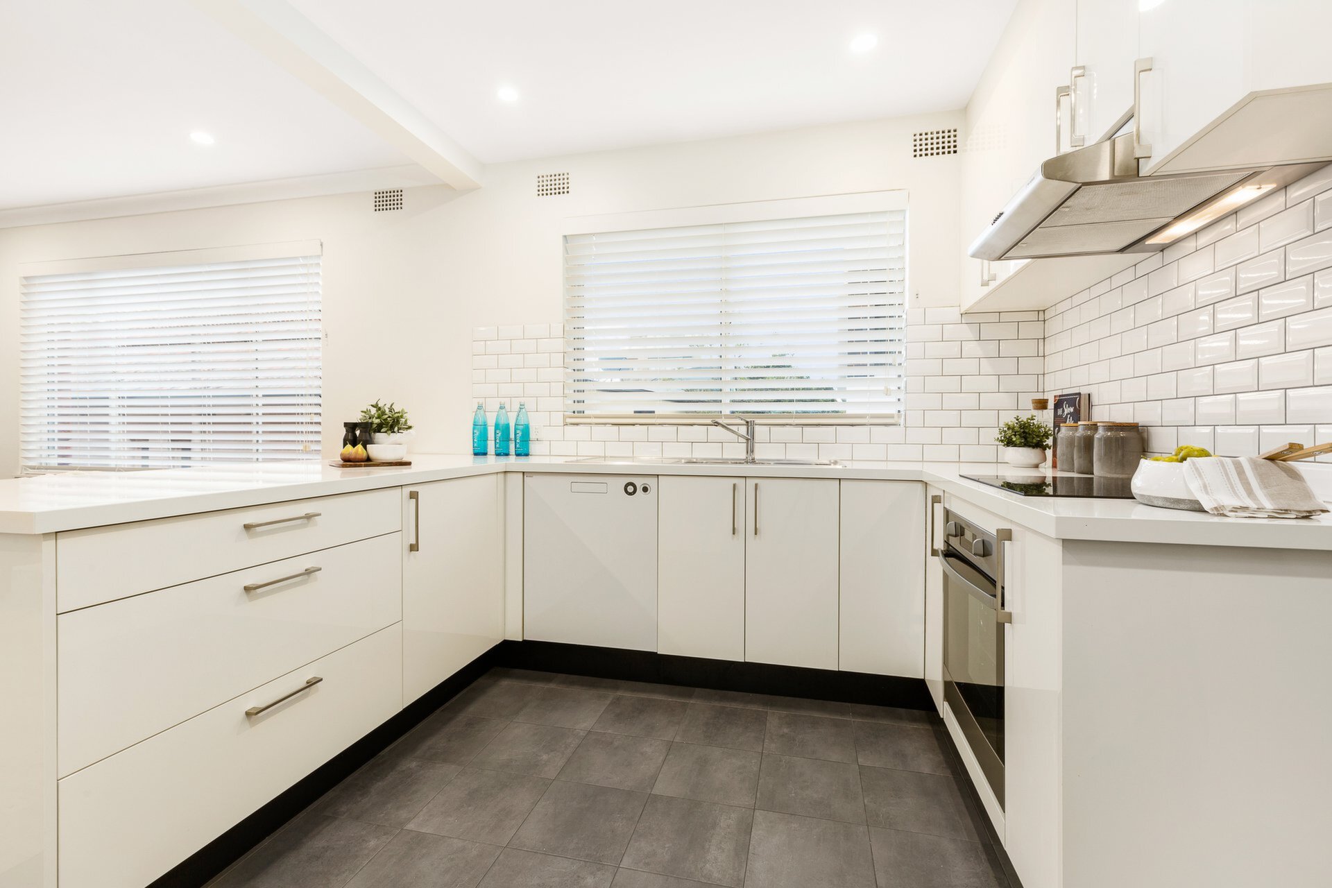 2/4 Batemans Road, Gladesville Sold by Cassidy Real Estate - image 1