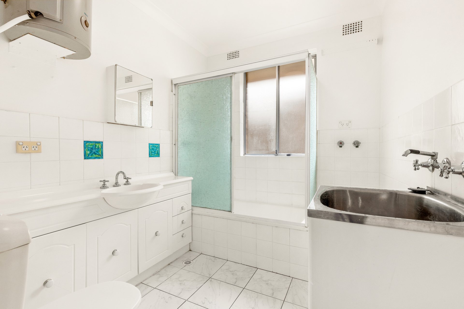 9/2-4 Lane Cove Road, Ryde Sold by Cassidy Real Estate - image 1