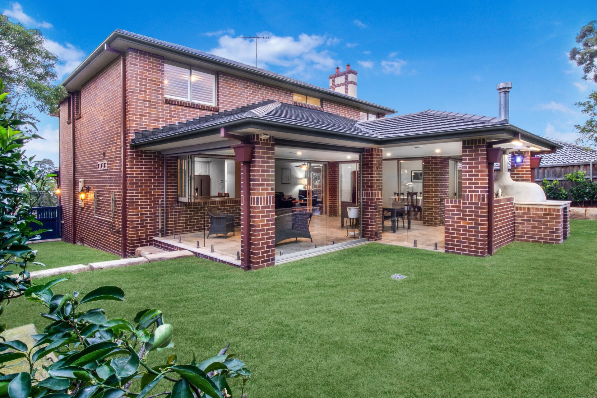 3 Douglas Street, Putney Sold by Cassidy Real Estate - image 1