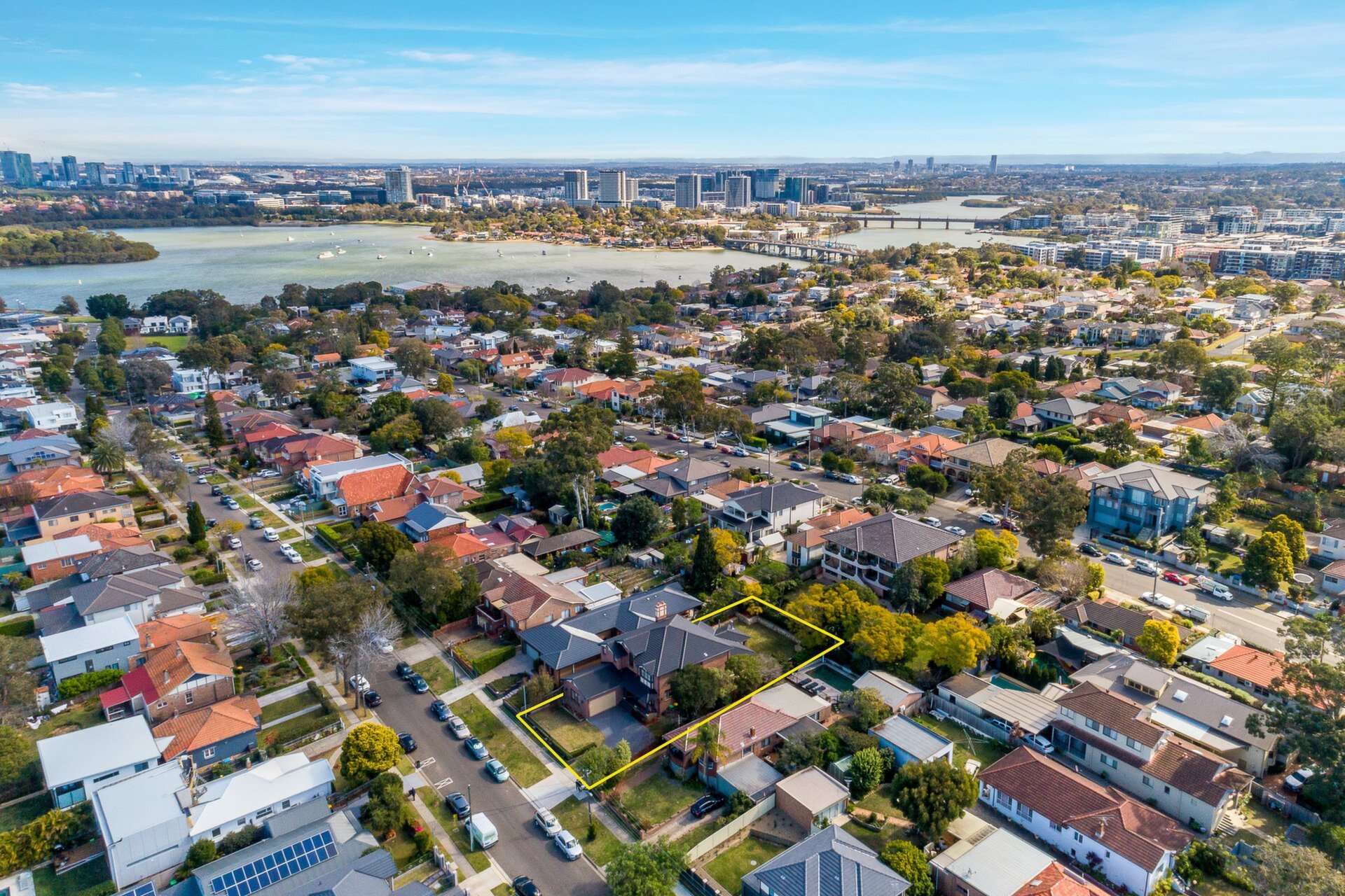 3 Douglas Street, Putney Sold by Cassidy Real Estate - image 1