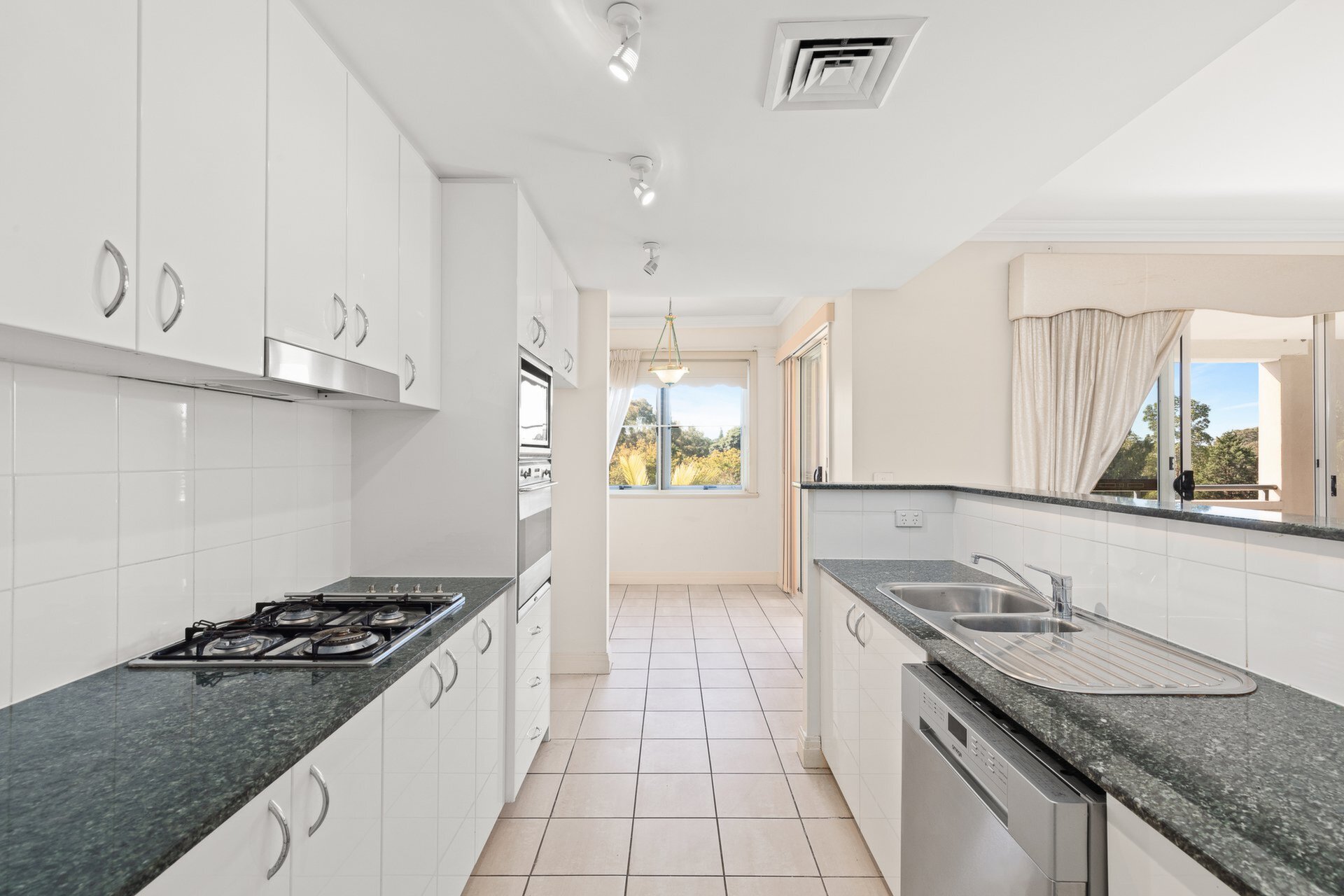 101/2 Karrabee Avenue, Huntleys Cove Sold by Cassidy Real Estate - image 1