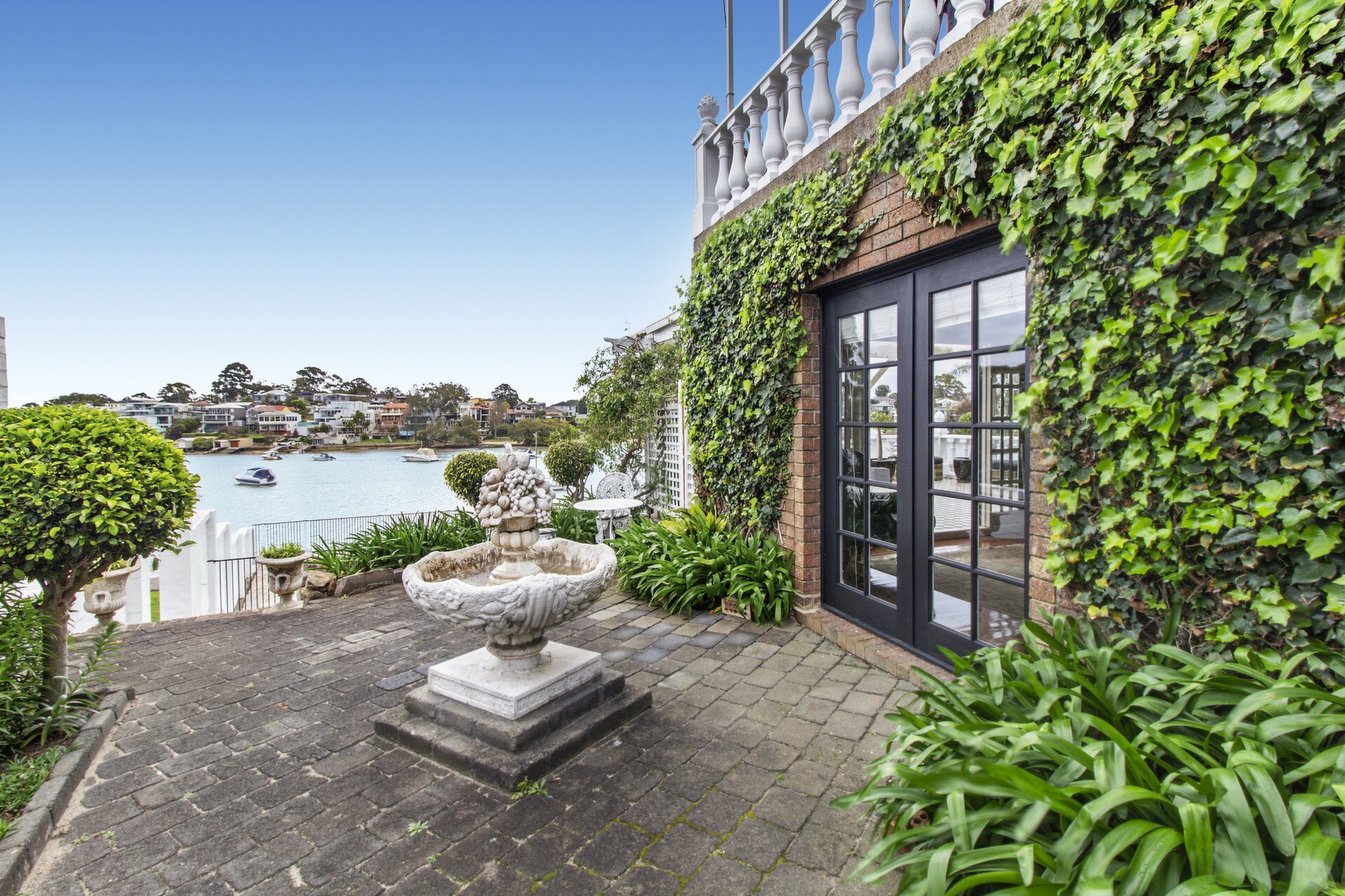 55 Bayview Street, Tennyson Point Sold by Cassidy Real Estate - image 1