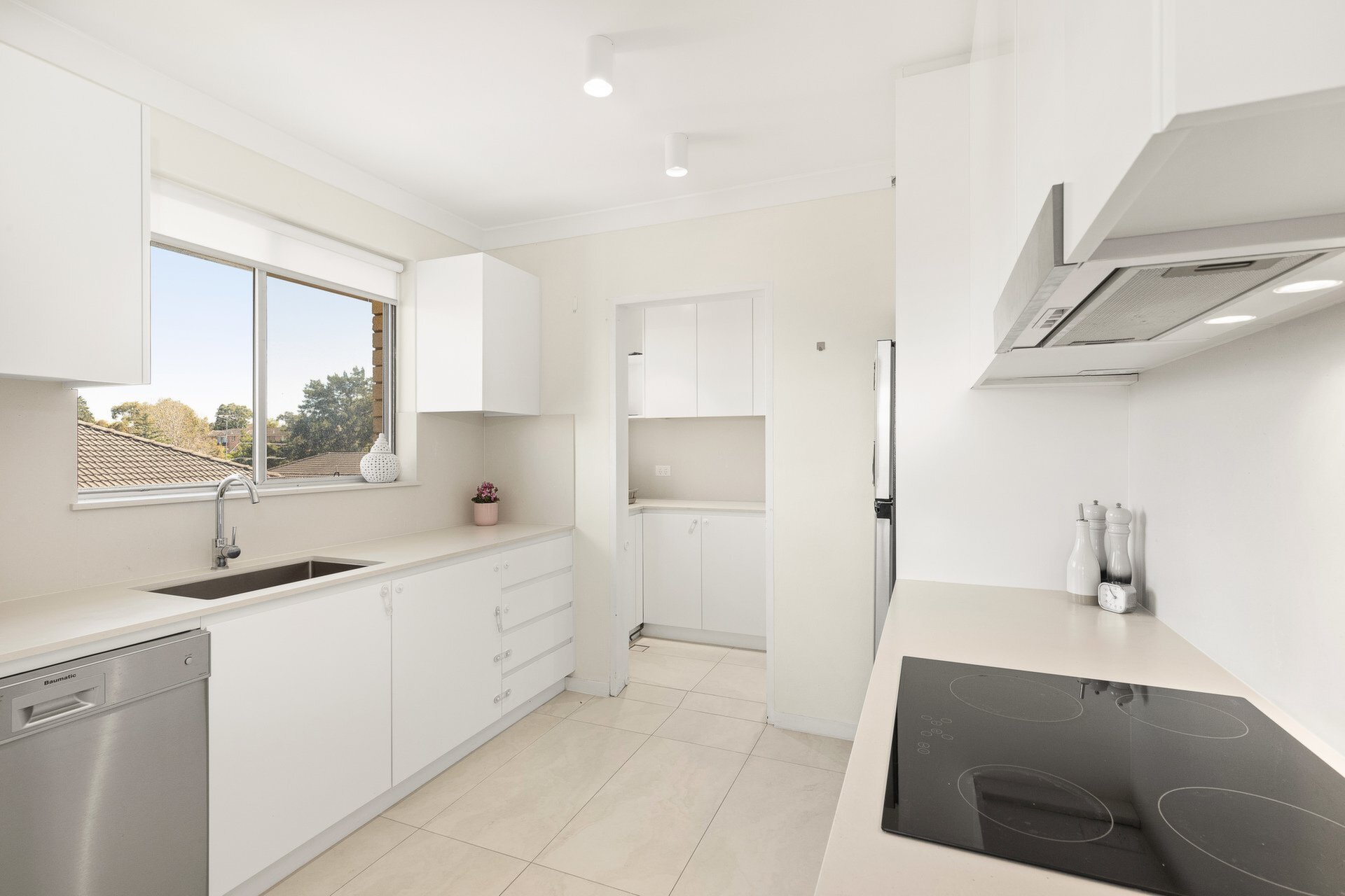 5/15 Ashburn Place, Gladesville Sold by Cassidy Real Estate - image 1