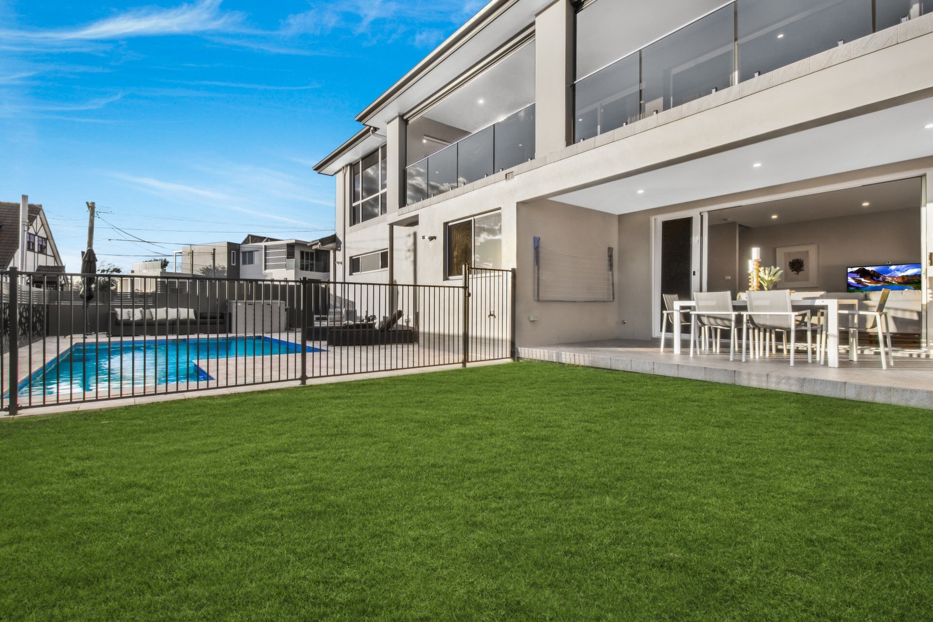 1 Beach Street, Tennyson Point Sold by Cassidy Real Estate - image 1