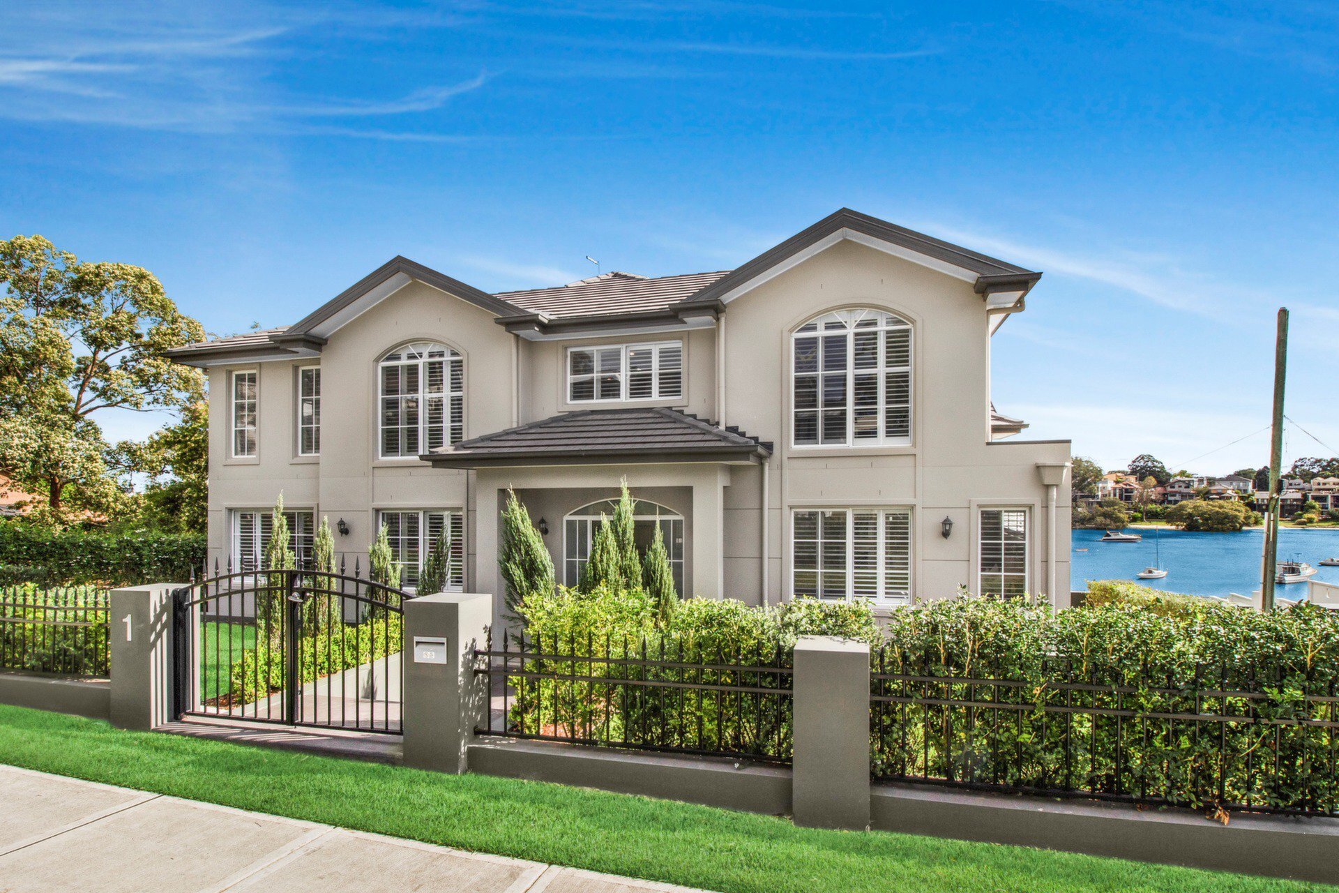 1 Beach Street, Tennyson Point Sold by Cassidy Real Estate - image 1