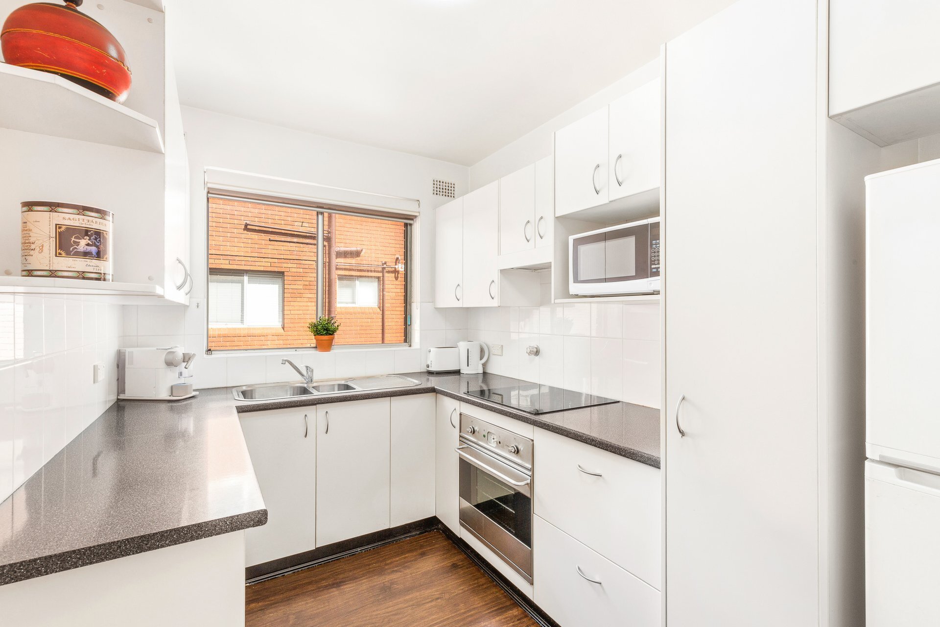 5/3 Western Crescent, Gladesville Sold by Cassidy Real Estate - image 1