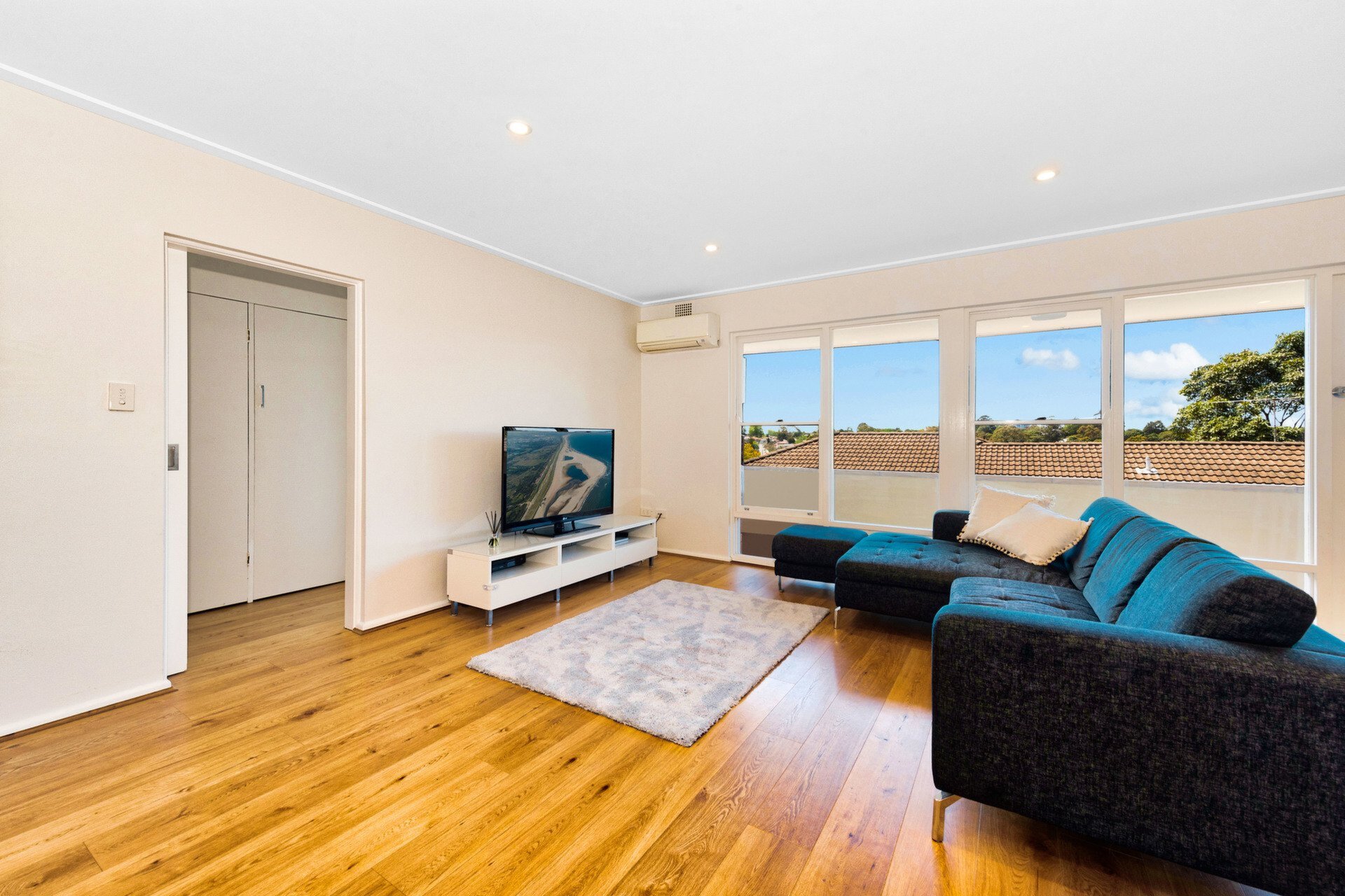 9/10 Pittwater Road, Gladesville Sold by Cassidy Real Estate - image 1