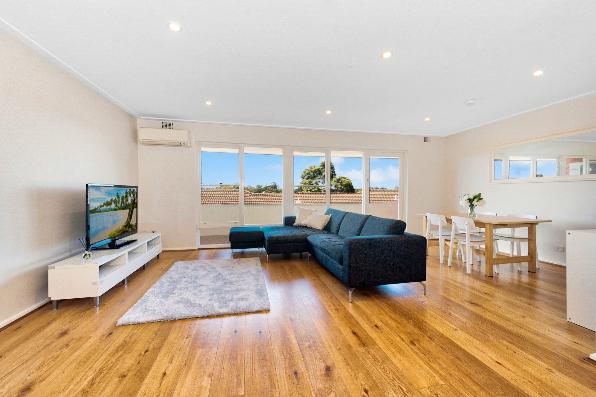 9/10 Pittwater Road, Gladesville Sold by Cassidy Real Estate - image 1
