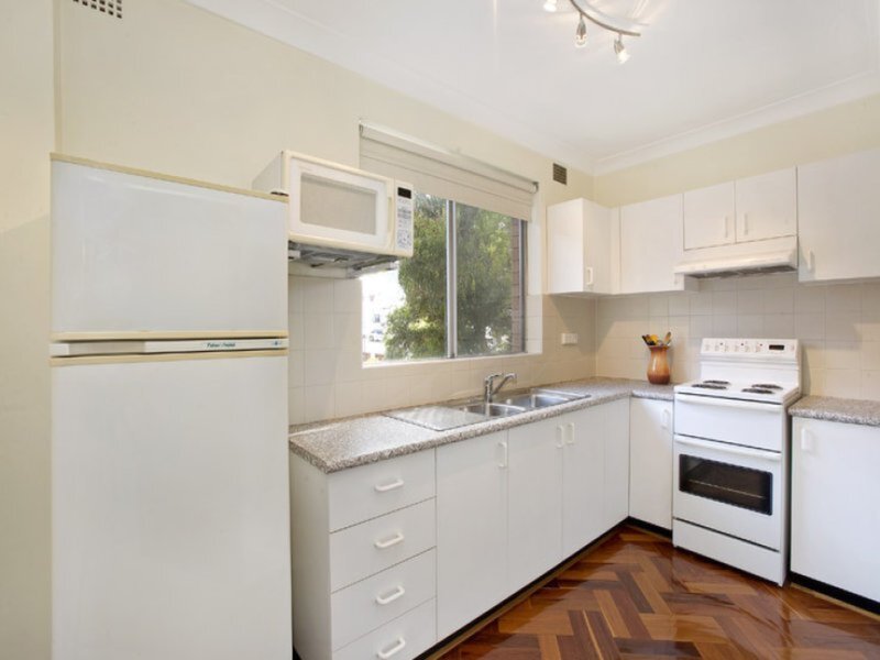 6/5-7 Riverview Street, West Ryde Sold by Cassidy Real Estate - image 1