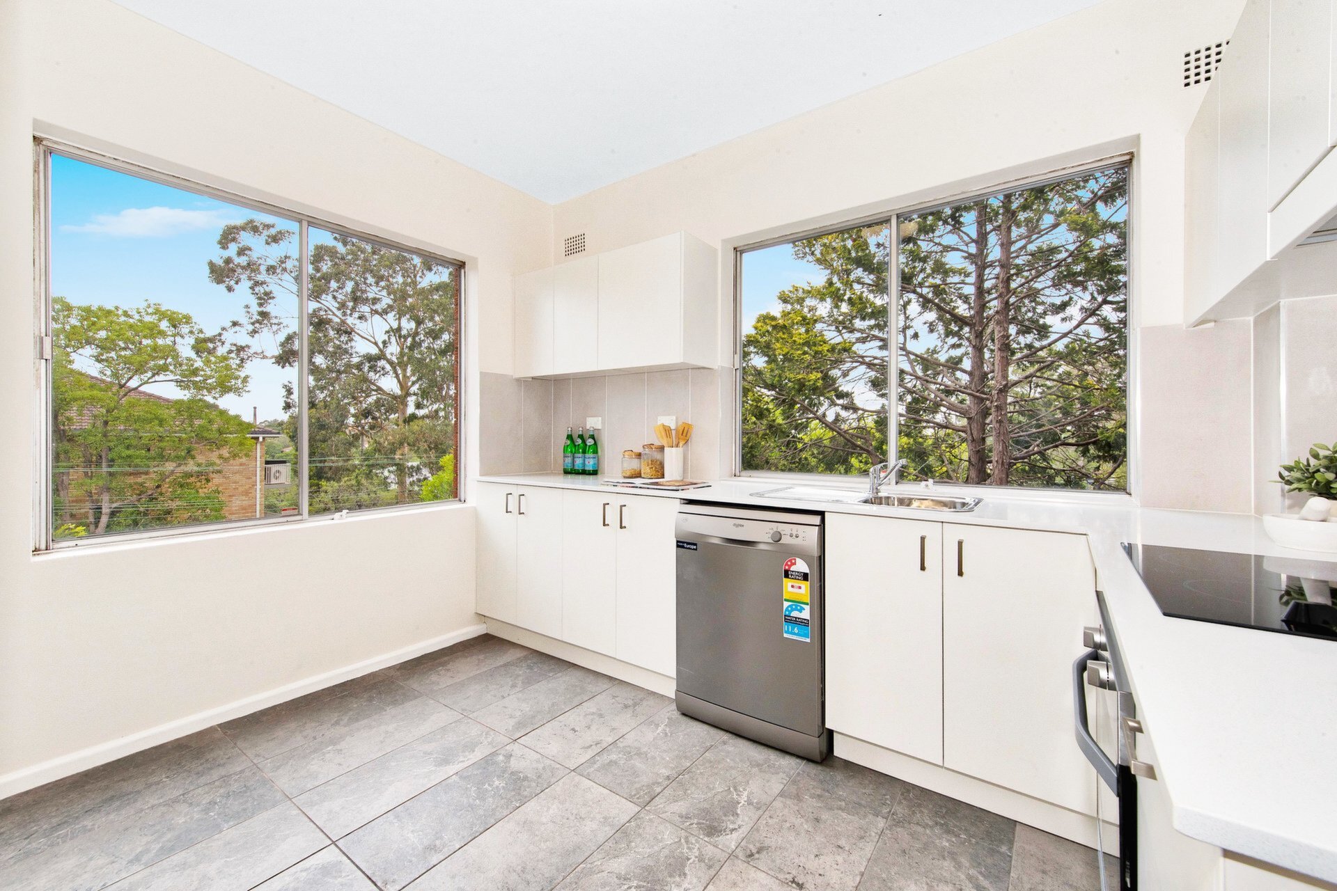 4/31 Wharf Road, Gladesville Sold by Cassidy Real Estate - image 1