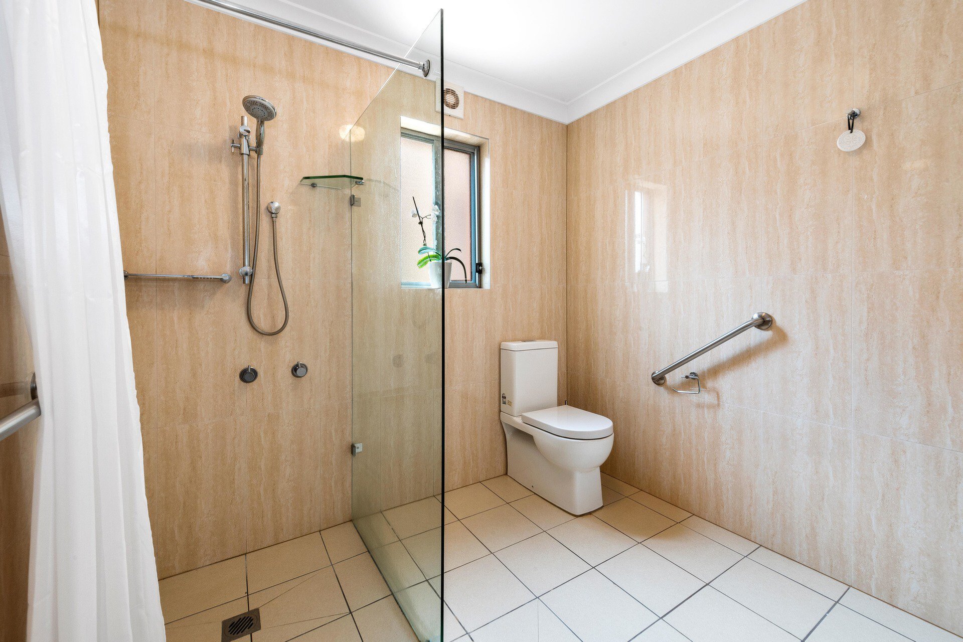 2/6 Massey Street, Gladesville Sold by Cassidy Real Estate - image 1