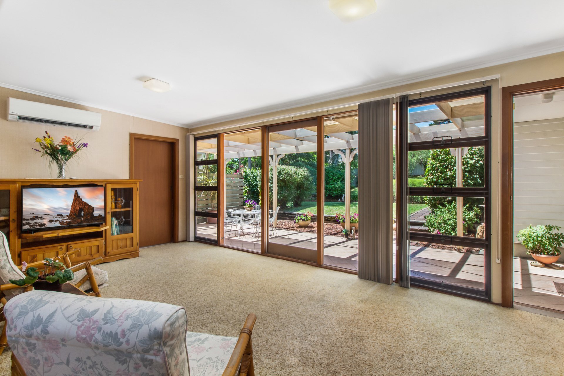 15 Watson Street, Putney Sold by Cassidy Real Estate - image 1