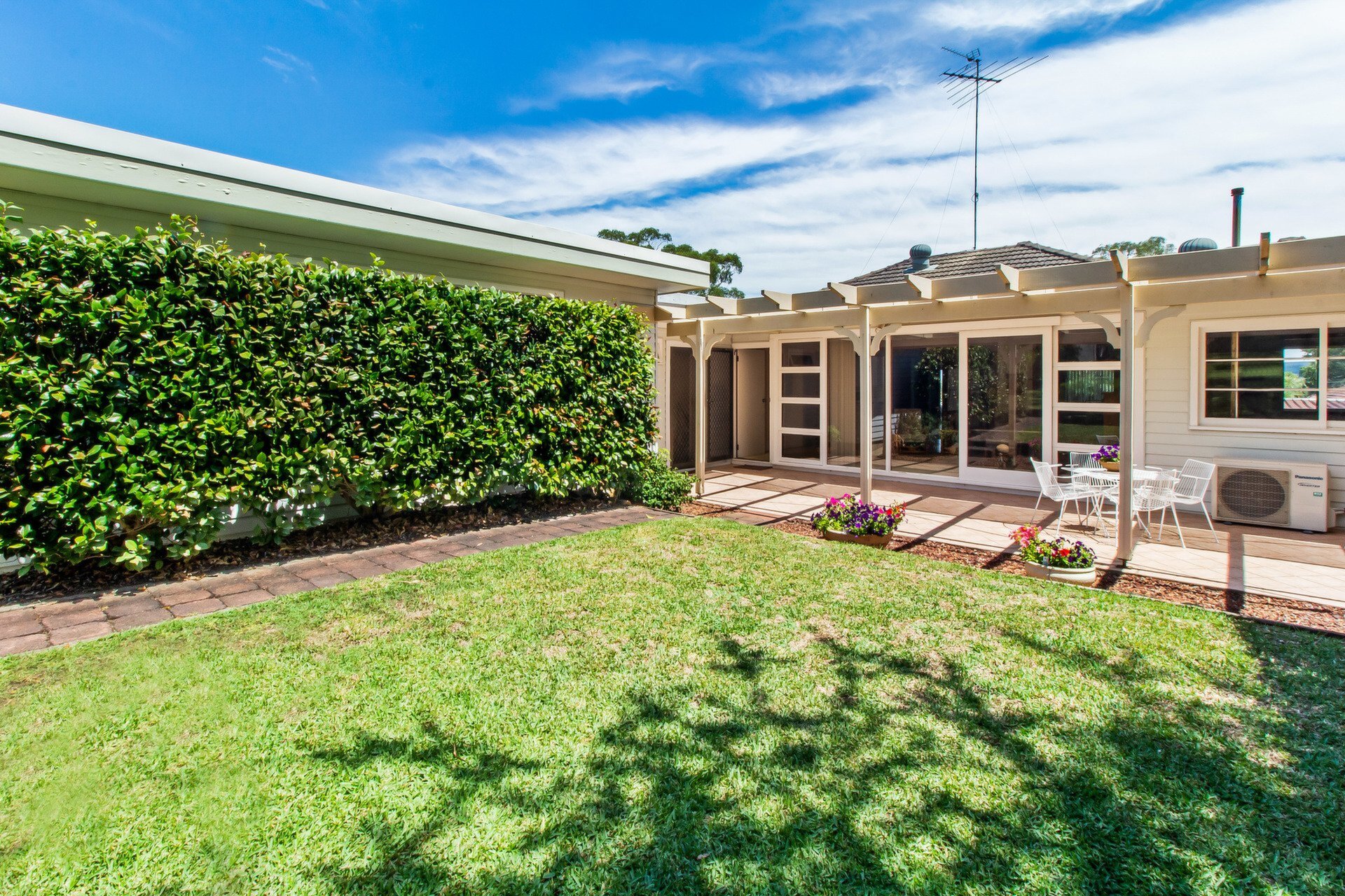 15 Watson Street, Putney Sold by Cassidy Real Estate - image 1