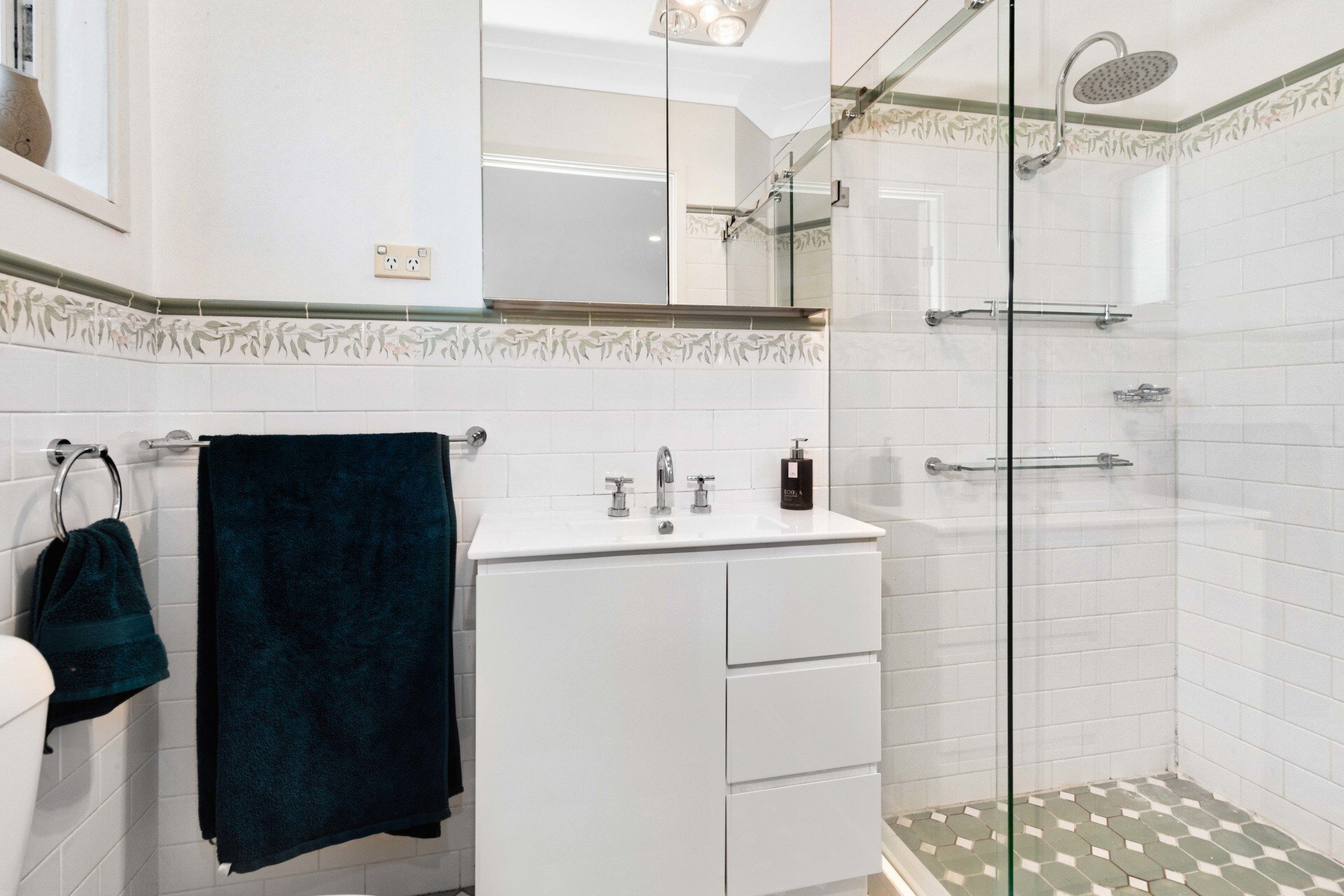 66 Higginbotham Road, Gladesville Sold by Cassidy Real Estate - image 1