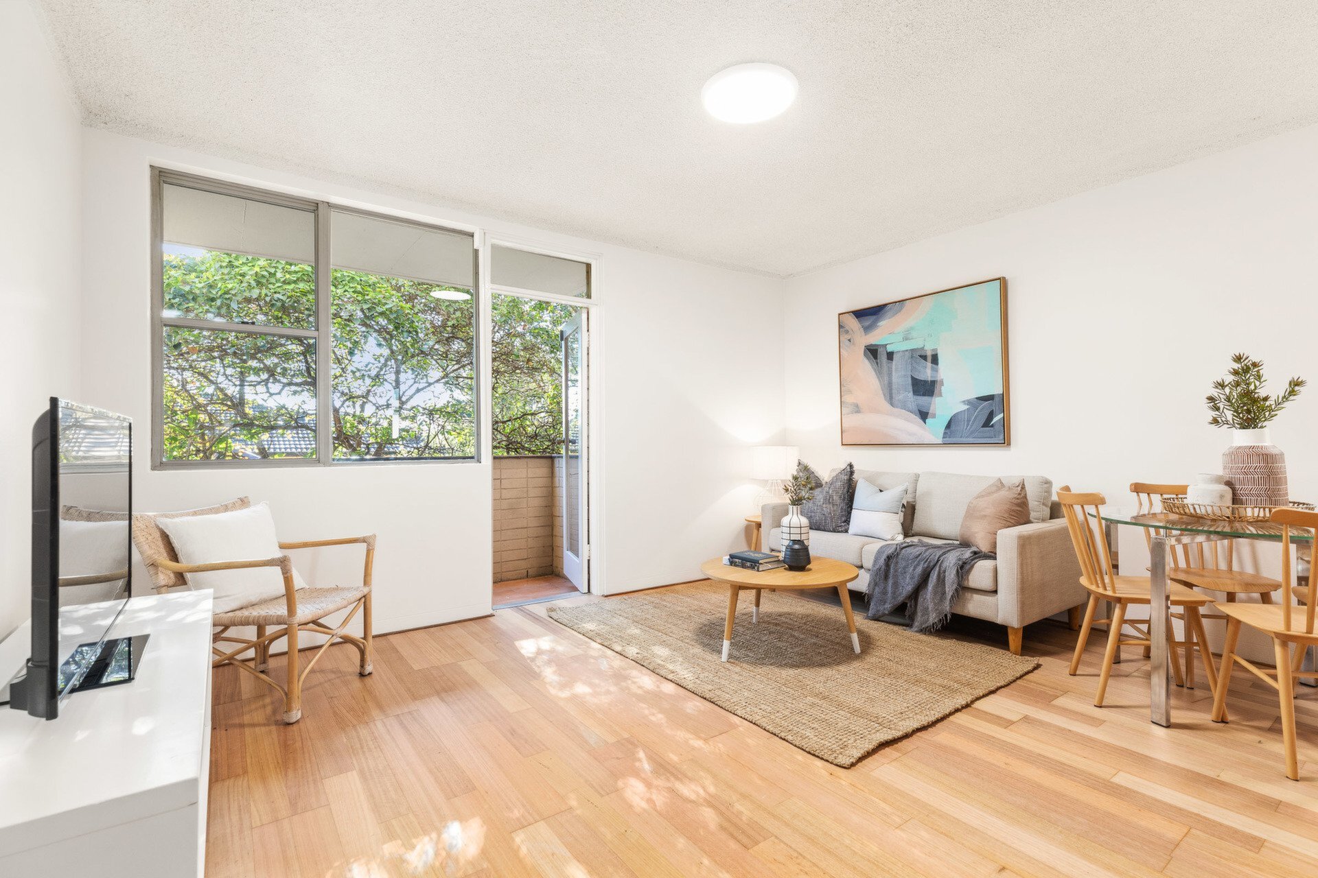 8/5 Western Crescent, Gladesville Sold by Cassidy Real Estate - image 1