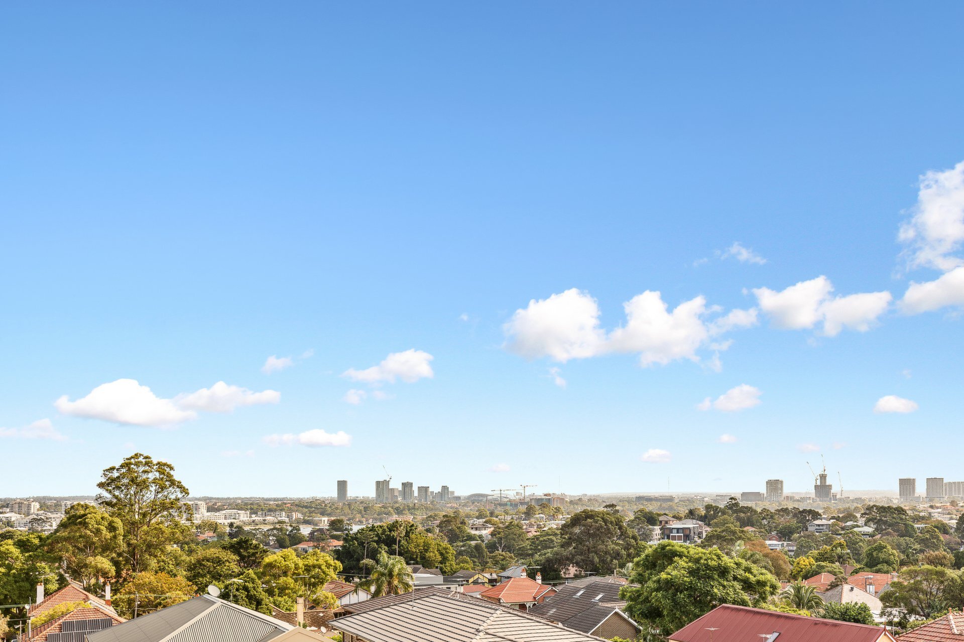 5/5 Western Crescent, Gladesville Sold by Cassidy Real Estate - image 1
