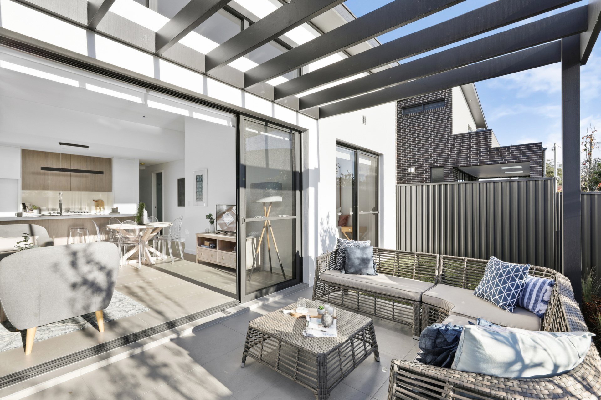 2/192-194 Morrison Road, Putney Sold by Cassidy Real Estate - image 1