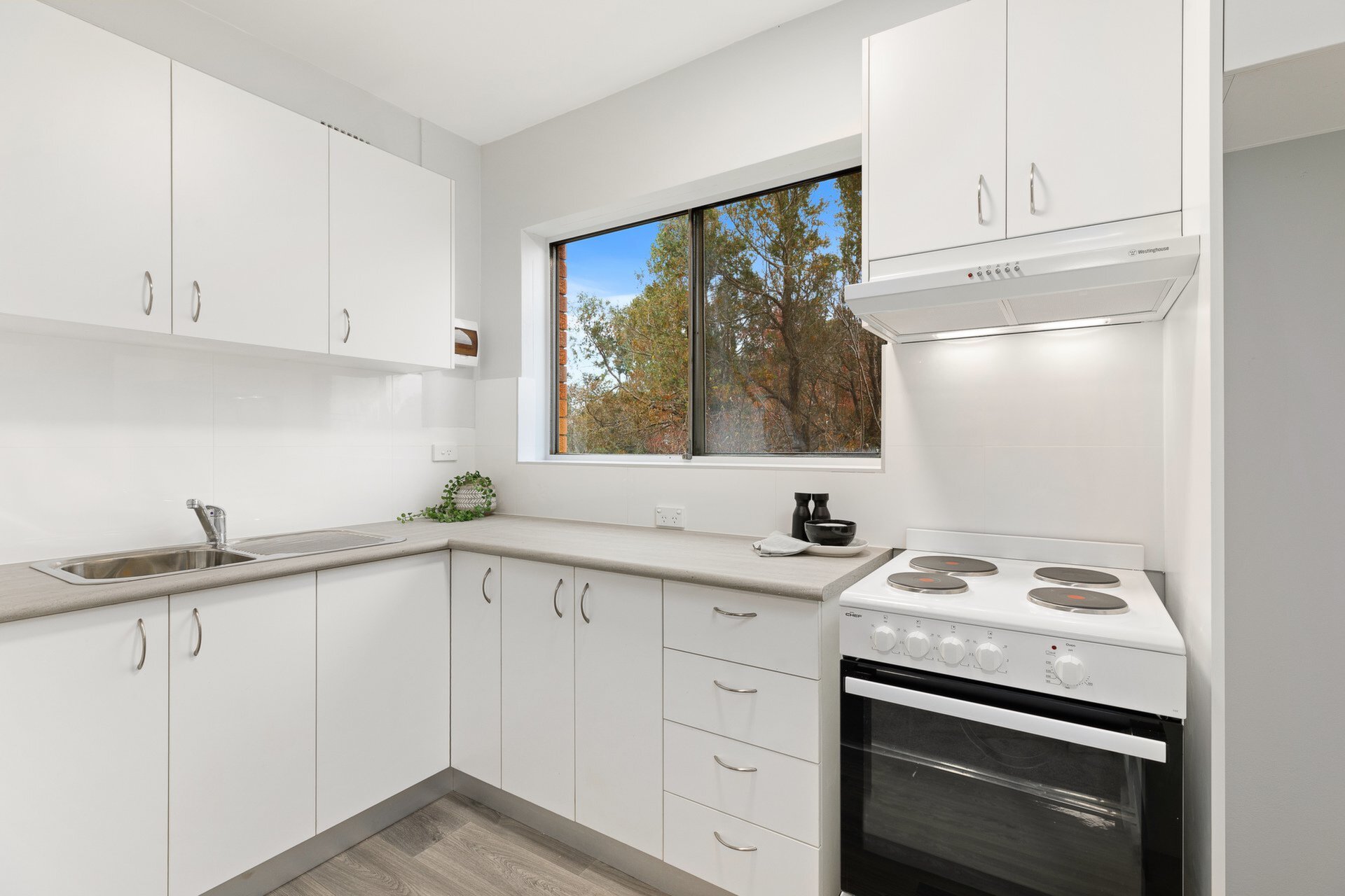 6/3 Isabel Street, Ryde Sold by Cassidy Real Estate - image 1