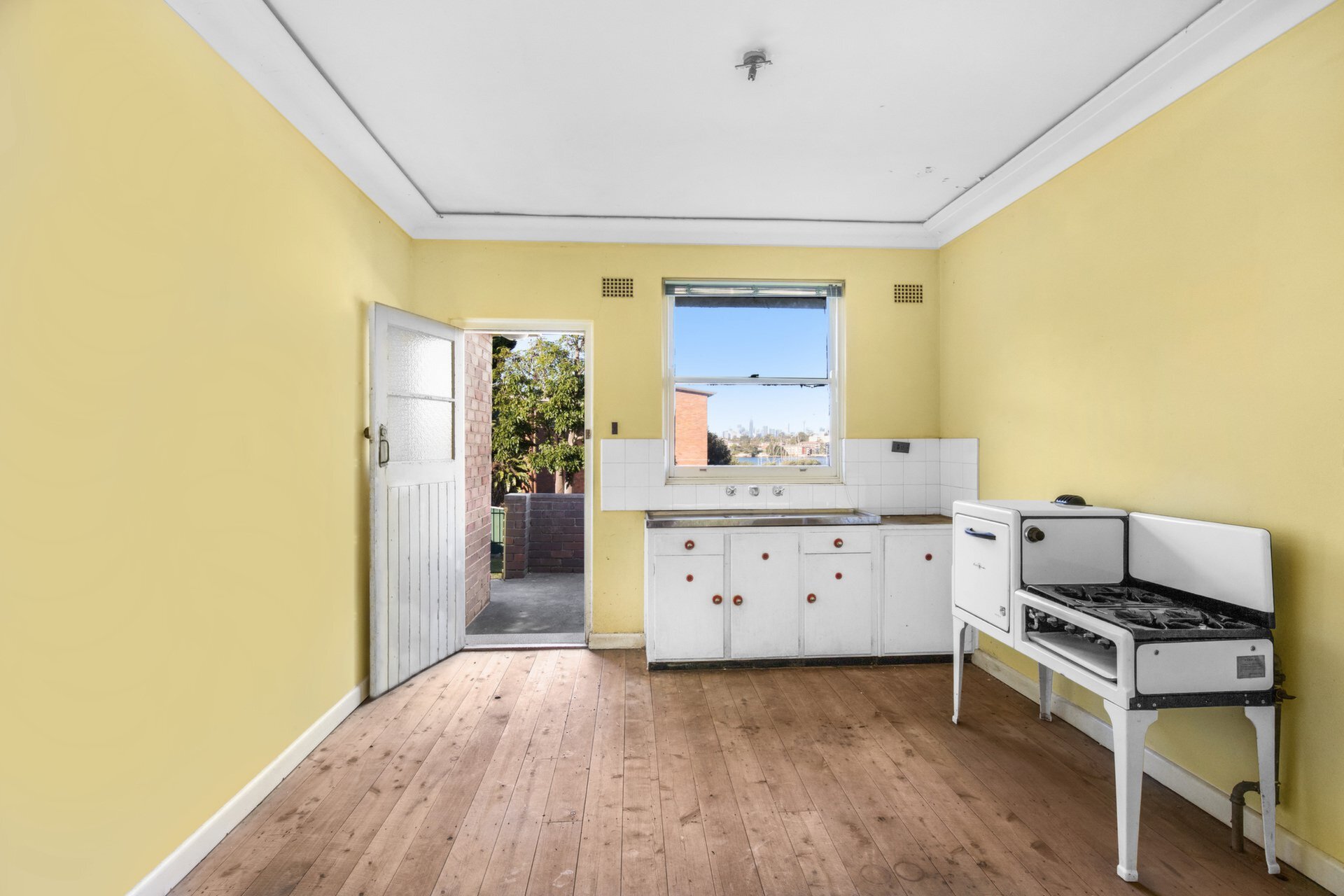 9 Bayview Crescent, Henley Sold by Cassidy Real Estate - image 1