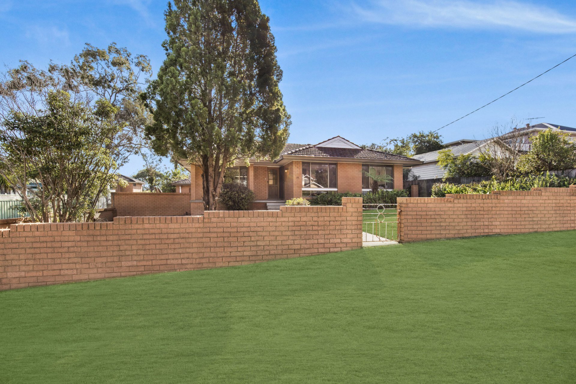 25 Regent Street, Putney Sold by Cassidy Real Estate - image 1