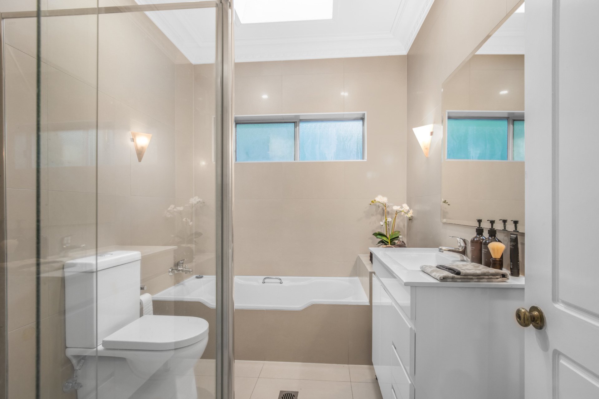 2 Crown Street, Henley Sold by Cassidy Real Estate - image 1