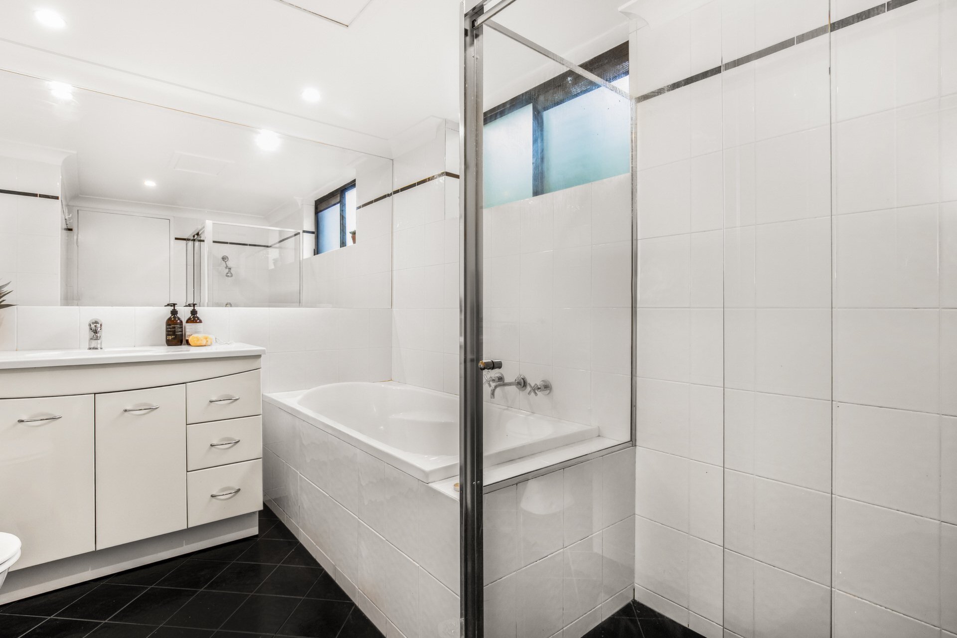 8/2 Pearson Street, Gladesville Sold by Cassidy Real Estate - image 1