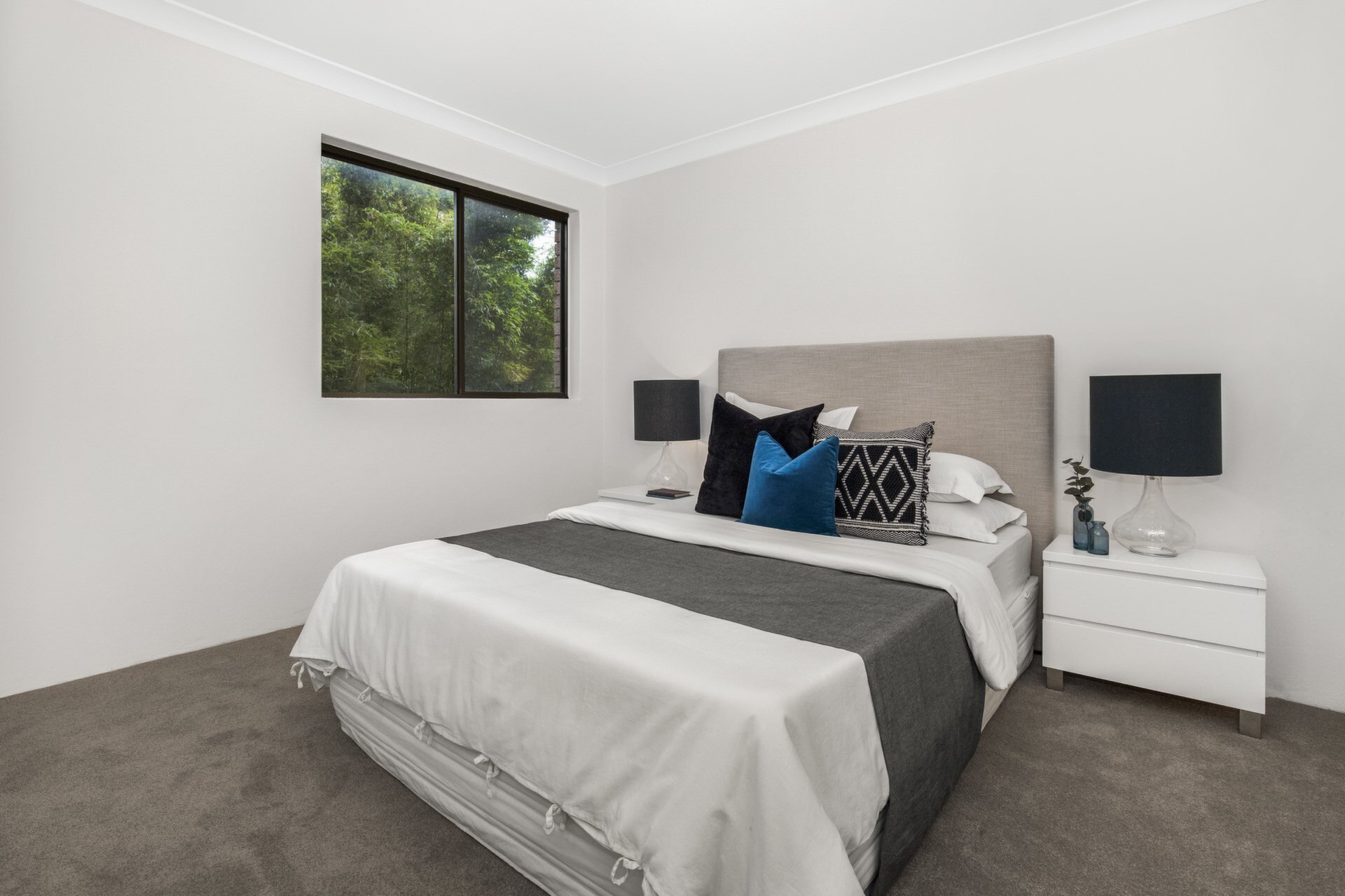 8/2 Pearson Street, Gladesville Sold by Cassidy Real Estate - image 1