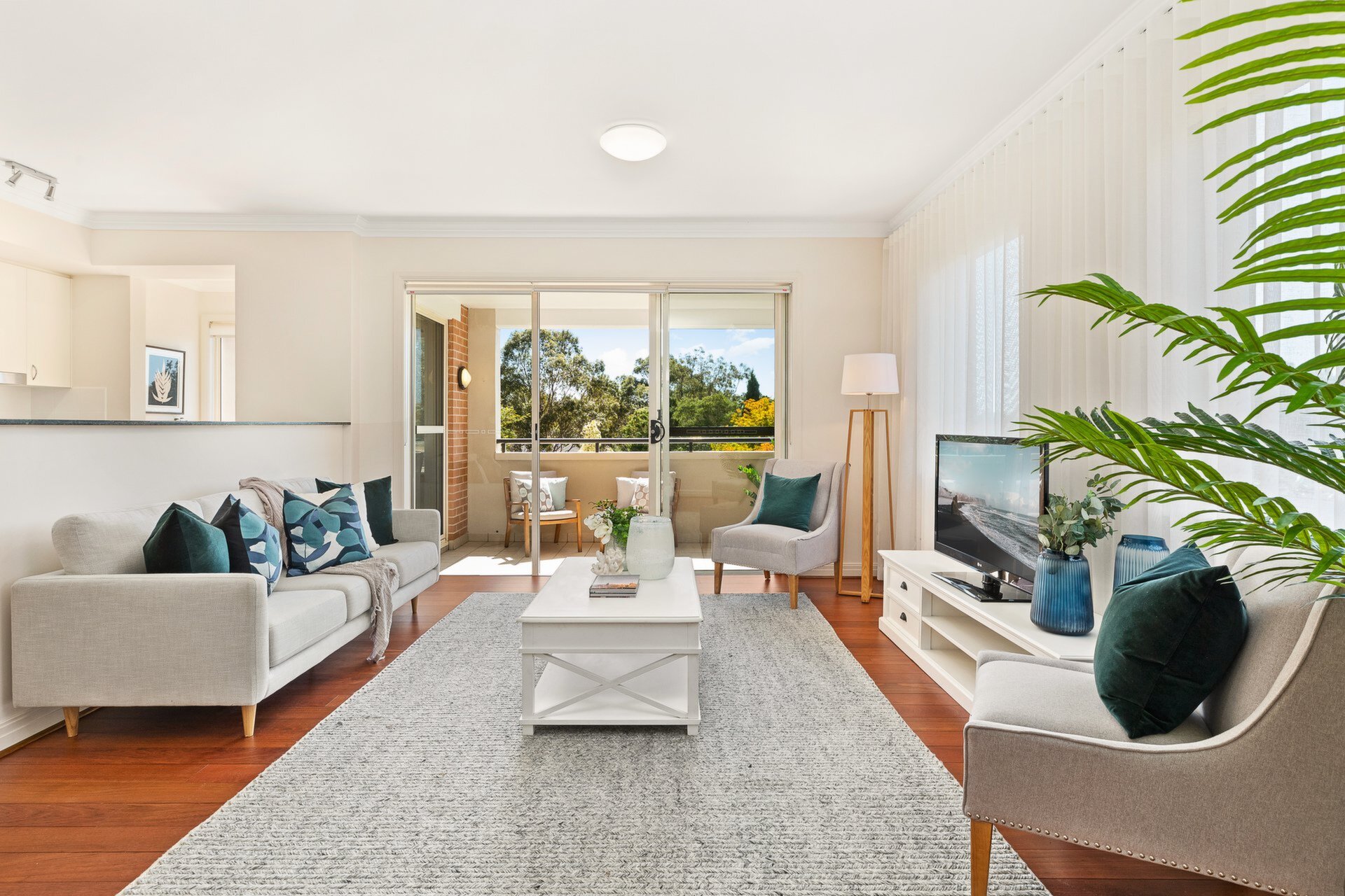 101/4 Karrabee Avenue, Huntleys Cove Sold by Cassidy Real Estate - image 1