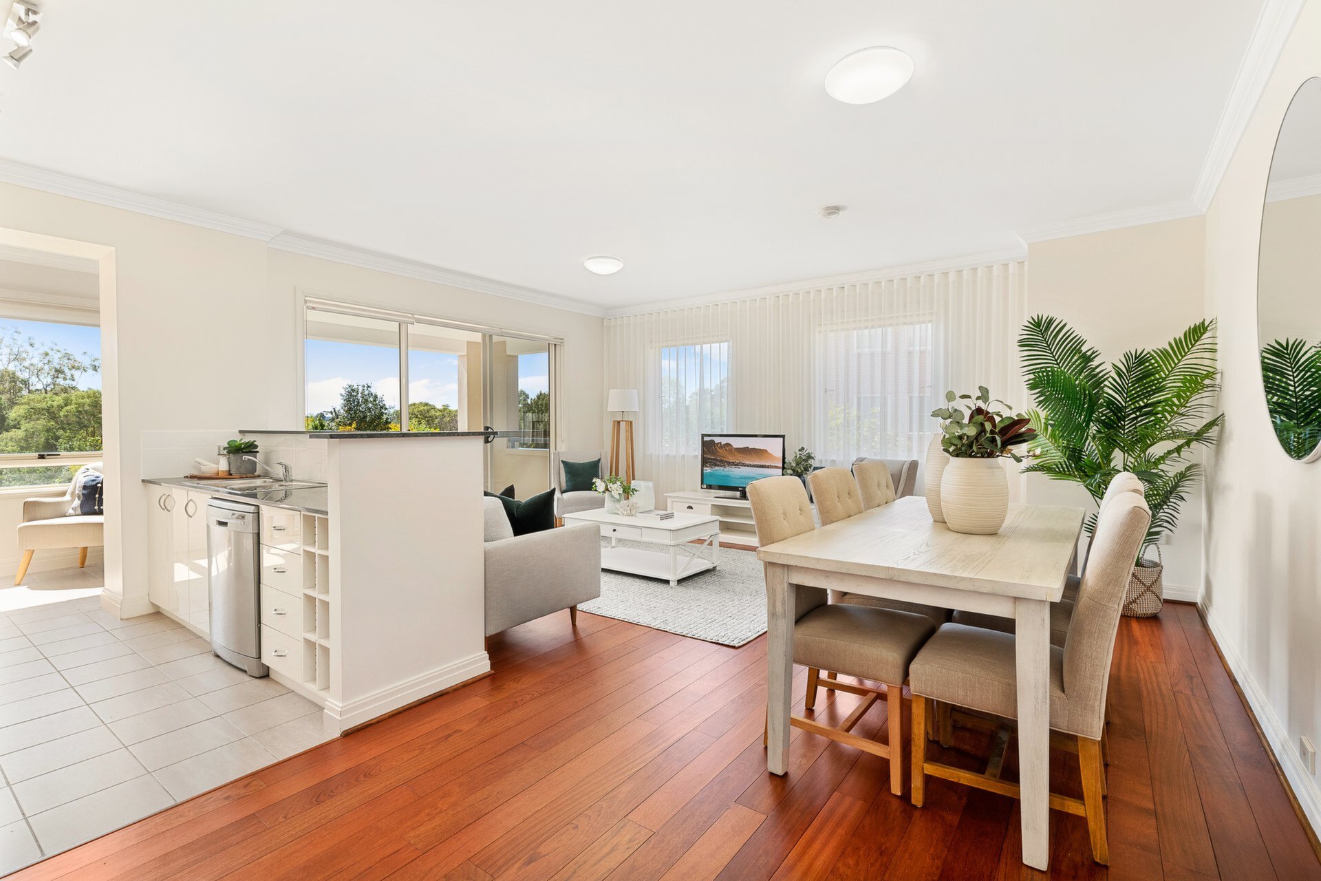 101/4 Karrabee Avenue, Huntleys Cove Sold by Cassidy Real Estate - image 1