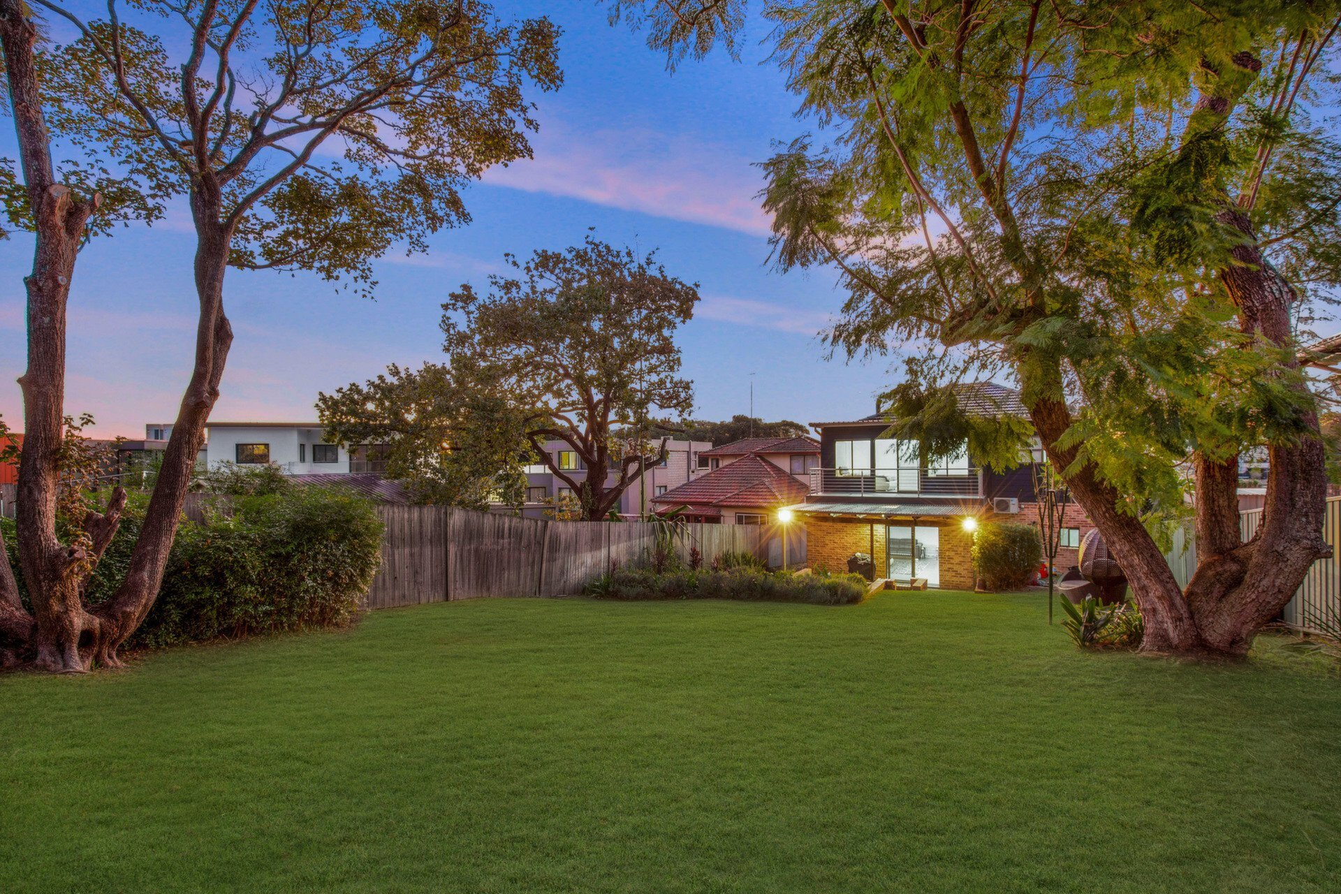76 Douglas Street, Putney Sold by Cassidy Real Estate - image 1