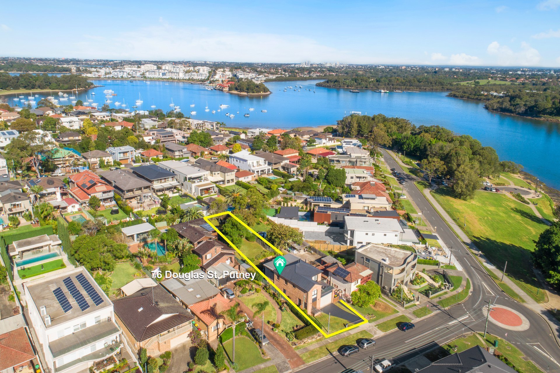 76 Douglas Street, Putney Sold by Cassidy Real Estate - image 1