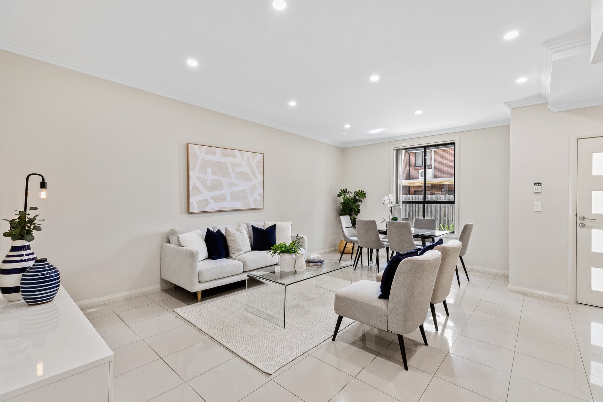 6/6-8 Wynyard Street, Guildford Sold by Cassidy Real Estate - image 1