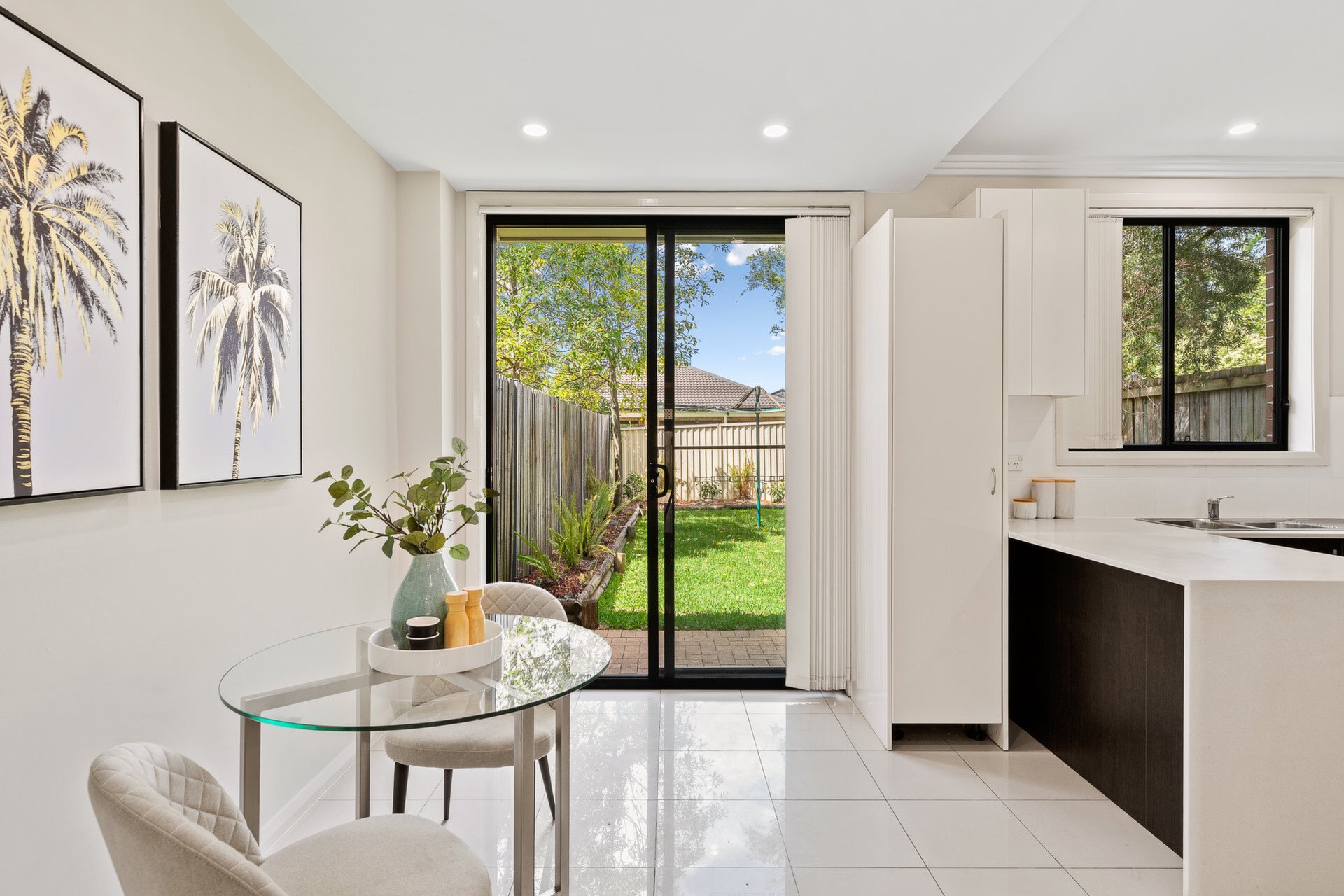 6/6-8 Wynyard Street, Guildford Sold by Cassidy Real Estate - image 1