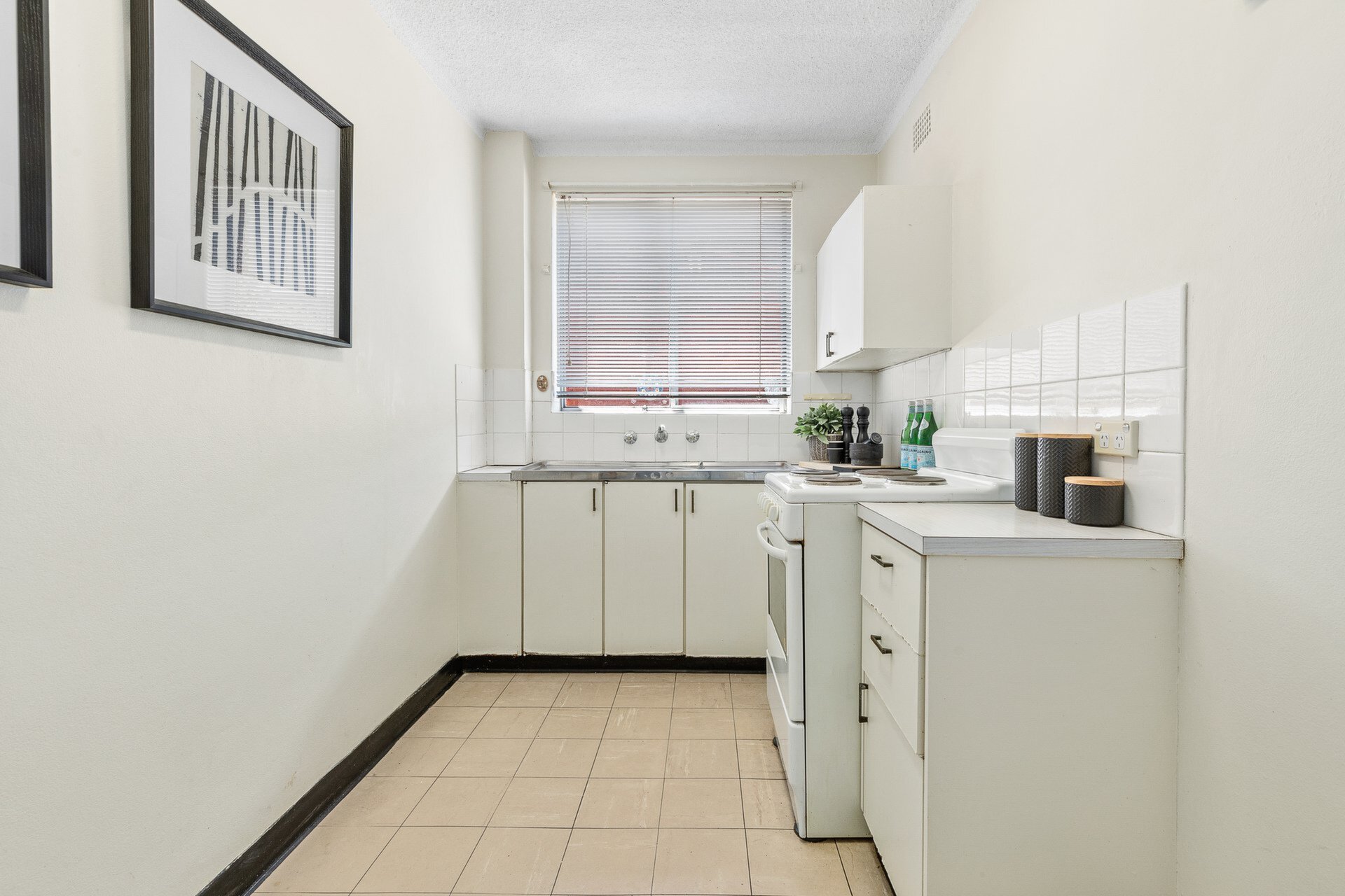 7/16 Linsley Street, Gladesville Sold by Cassidy Real Estate - image 1