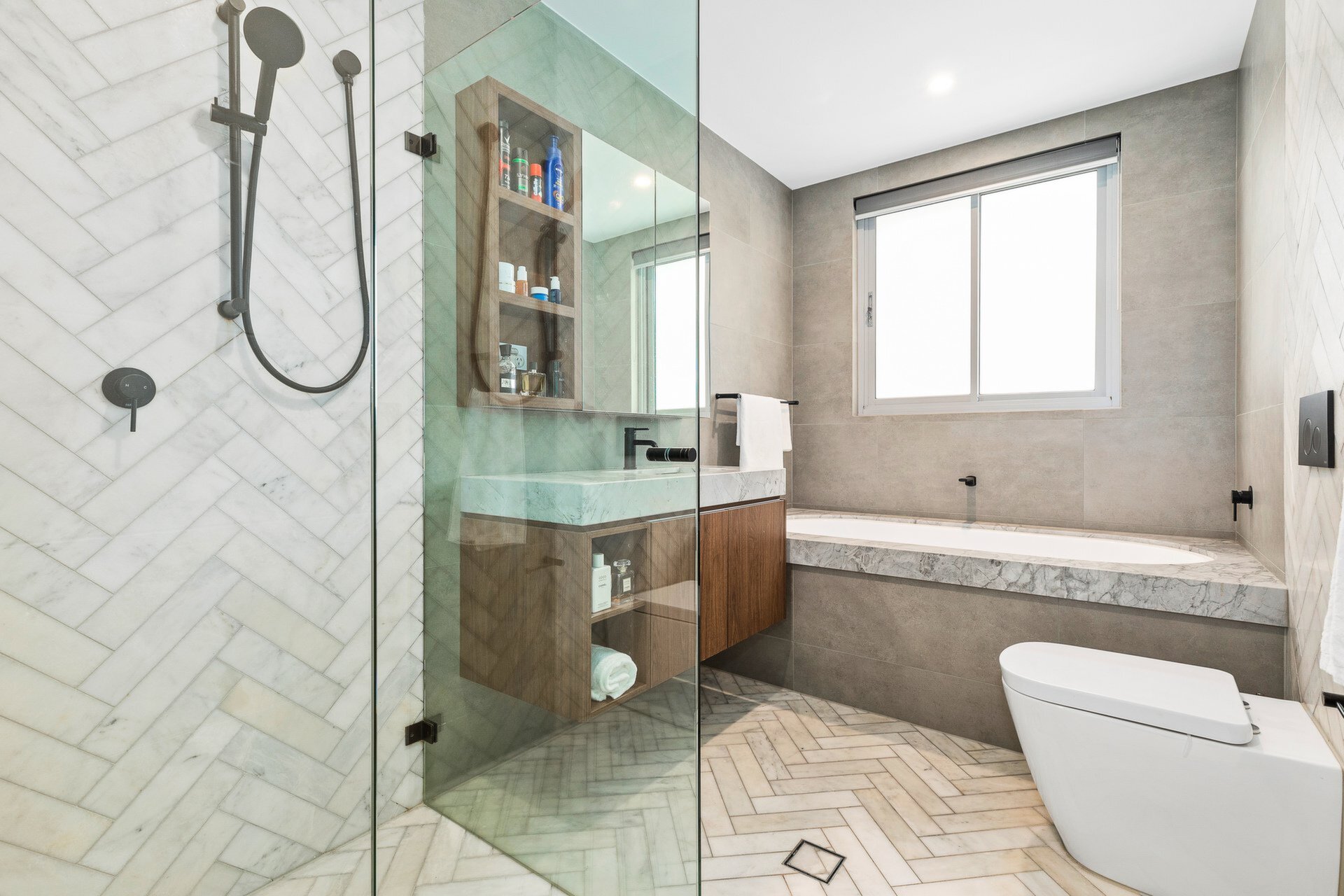 6 Beach Street, Tennyson Point Sold by Cassidy Real Estate - image 1