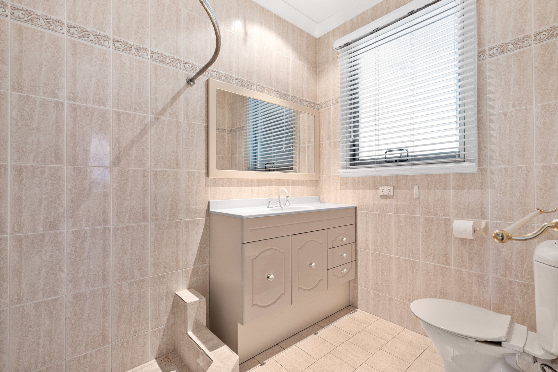 11 Moncrieff Drive, East Ryde Sold by Cassidy Real Estate - image 1