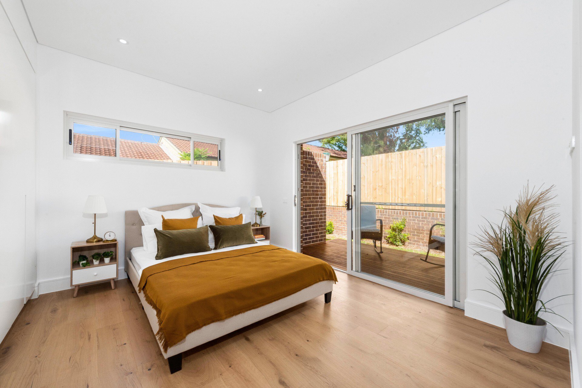 5/186 Pittwater Road, Gladesville Sold by Cassidy Real Estate - image 1