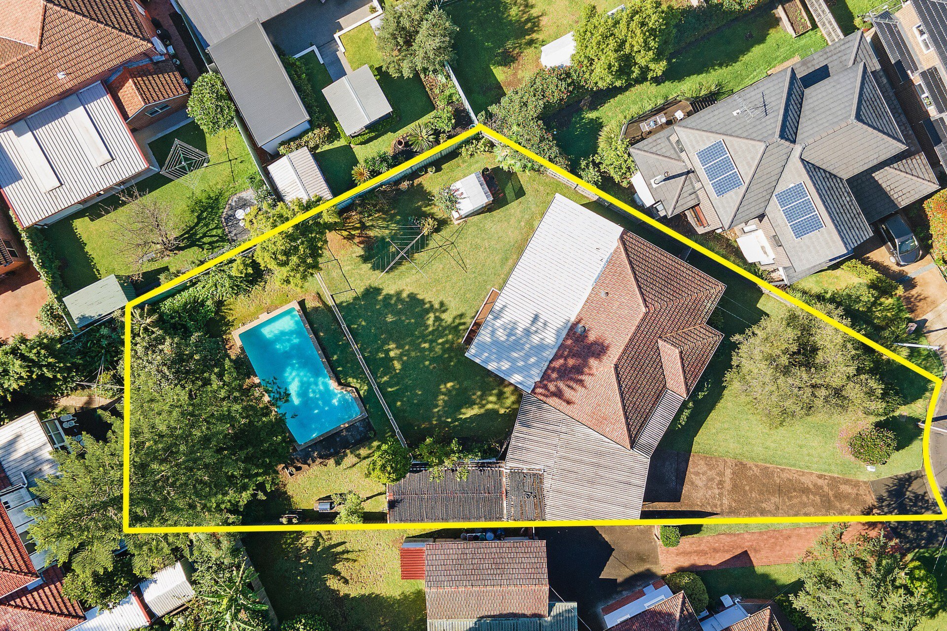 17 Allengrove Crescent, North Ryde Sold by Cassidy Real Estate - image 1